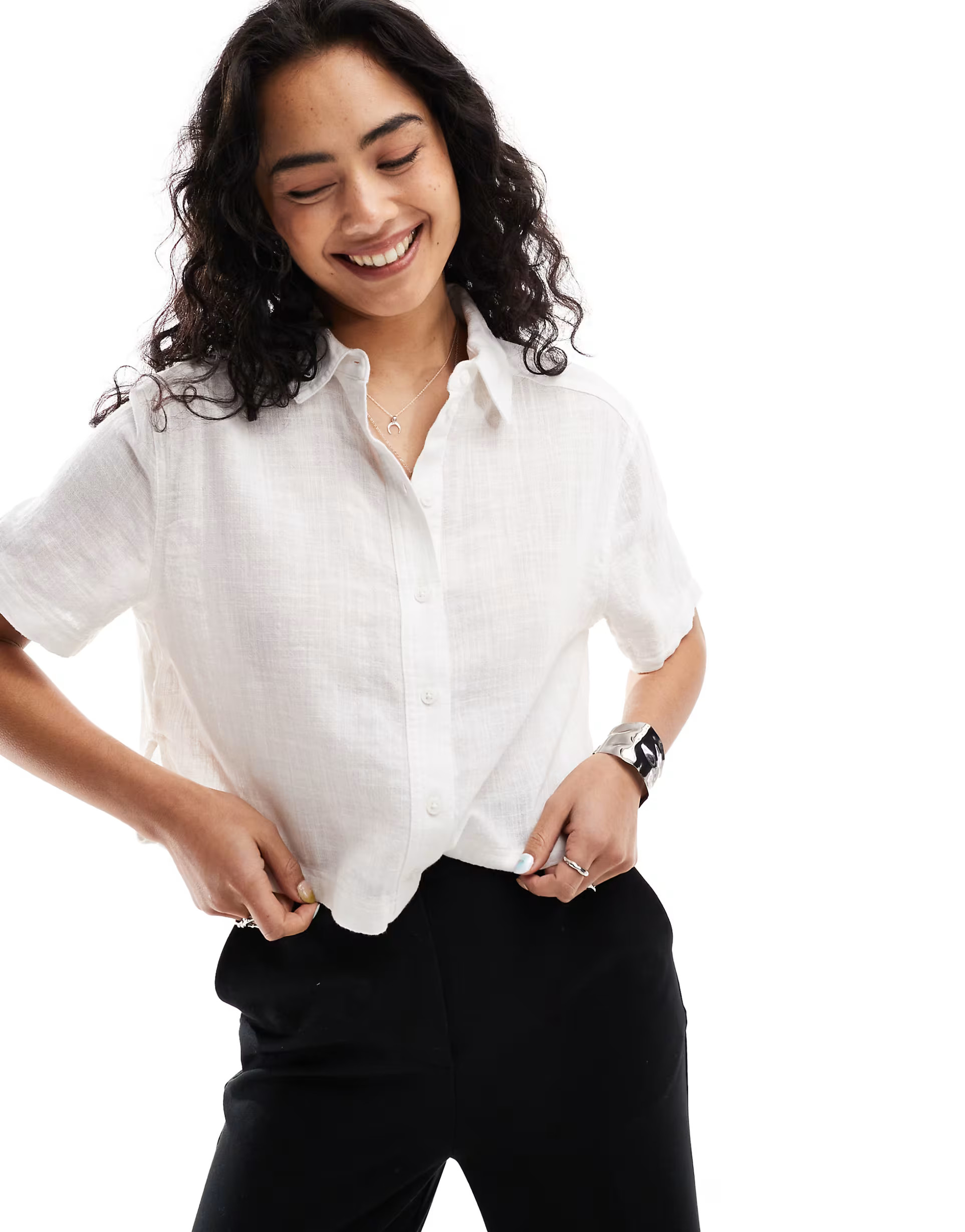 Bershka linen look short sleeve boxy shirt in white | ASOS | ASOS (Global)