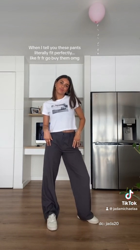 Princess Polly is always true to size which I LOVE ofc 🫶🏽🫶🏽🫶🏽

#LTKVideo #LTKstyletip #LTKSeasonal