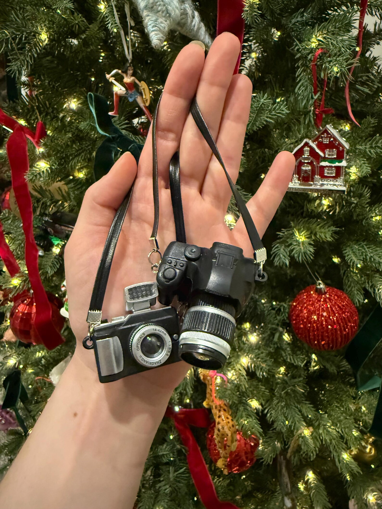Camera Ornament , DSLR Camera, SLR Camera, Vintage Camera Ornament | Photography | Gifts for Phot... | Etsy (US)