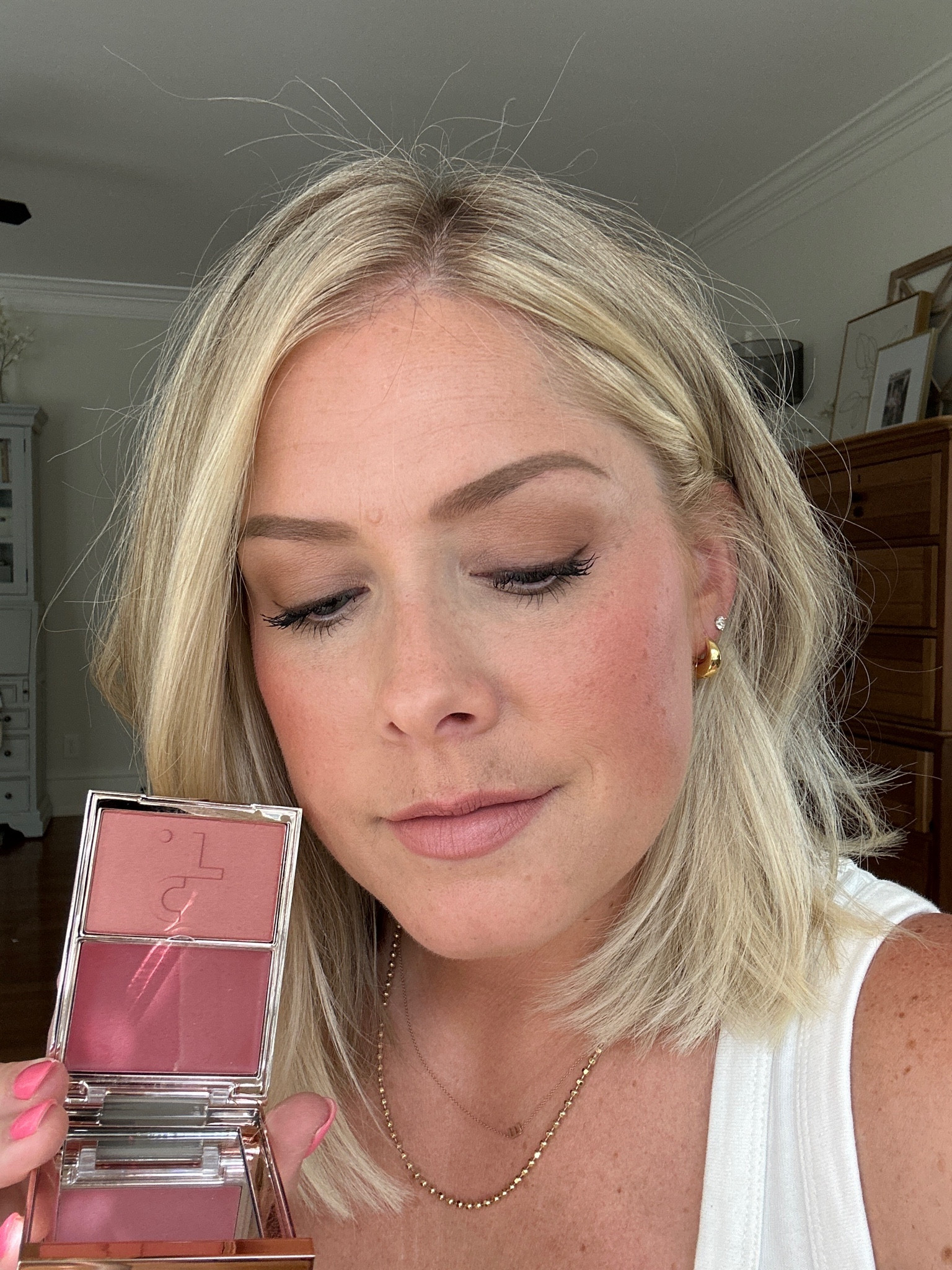 Patrick ta blush in “she’s flushed” 👌🏼 
Beauty, makeup, blush, new makeup, bronze, glow