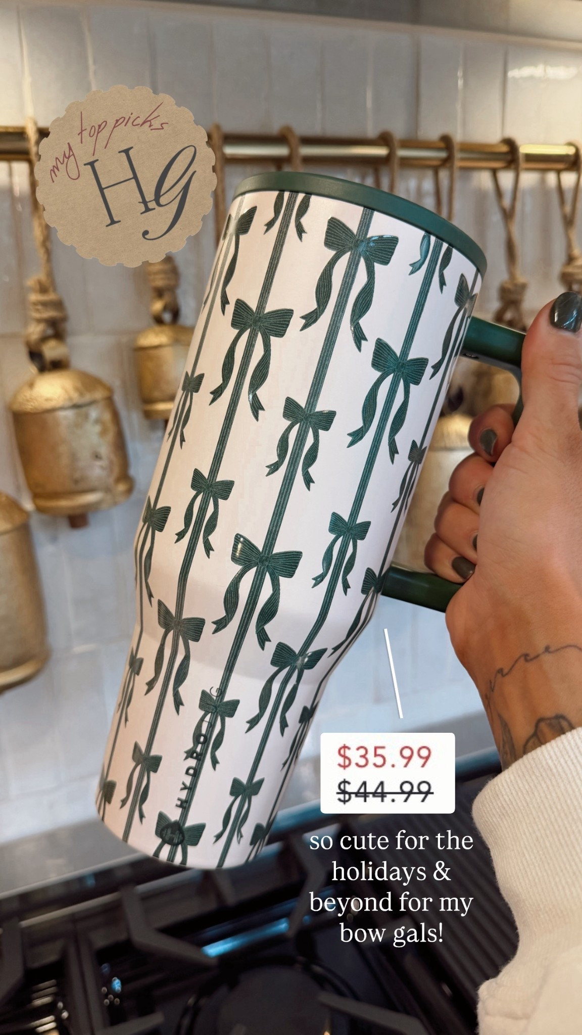 Gorg print from Hydrojug x Anthropologie 🎄🎀 20% off right now! 40 ounce leakproof tumbler 🤌🏼

Gift ideas for her / sale / cyber week / Holley Gabrielle 

#LTKGiftGuide #LTKFindsUnder50 #LTKCyberWeek