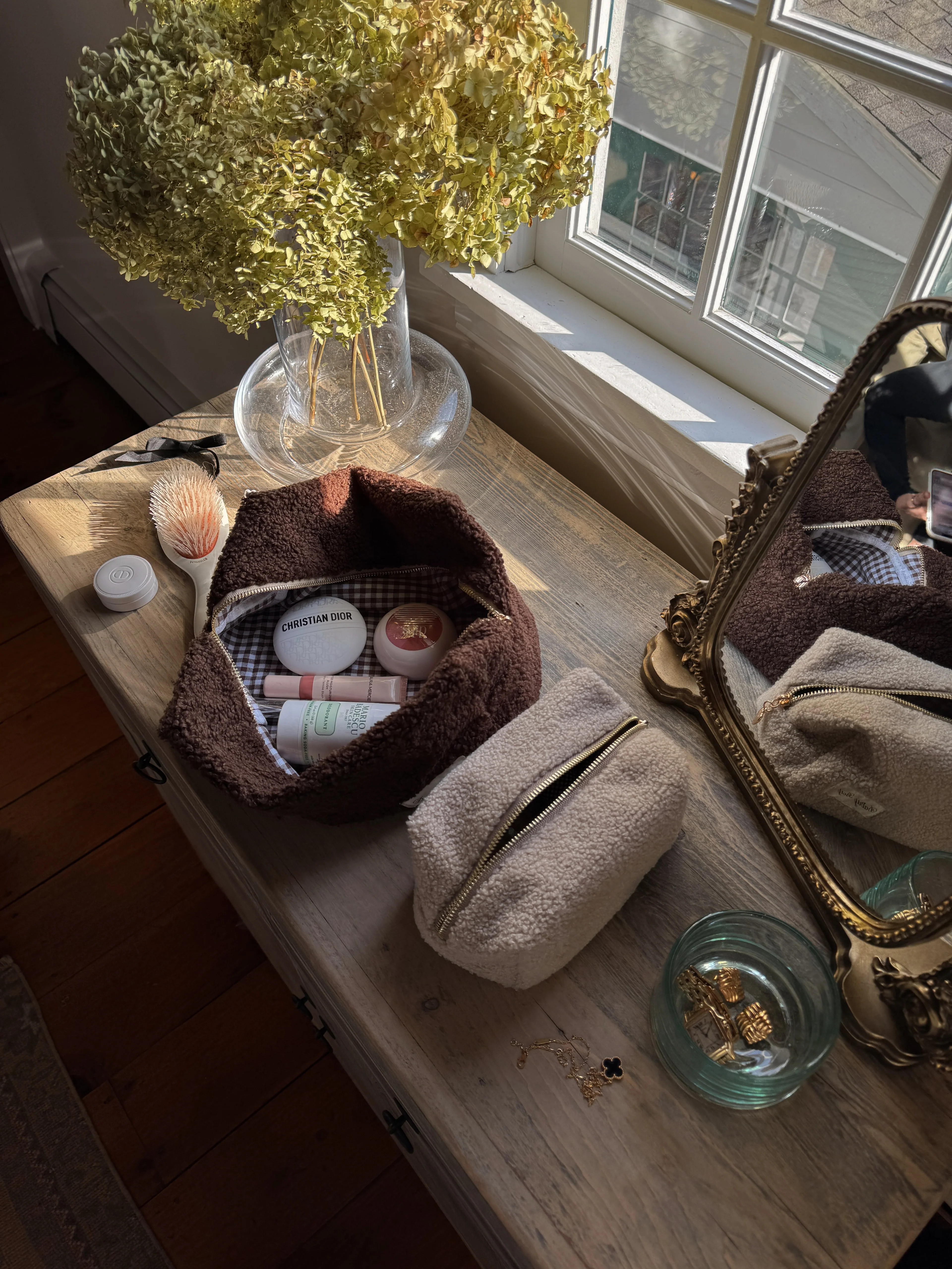 Sherpa Pouch -Teddy (Small) | Dairy Boy