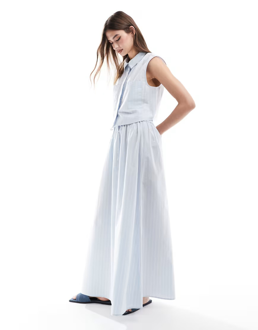 ASOS DESIGN – Maxirock in Blau und Weiß mit Streifen und elastischem Taillenbund, Kombiteil-Bunt | ASOS (Global)