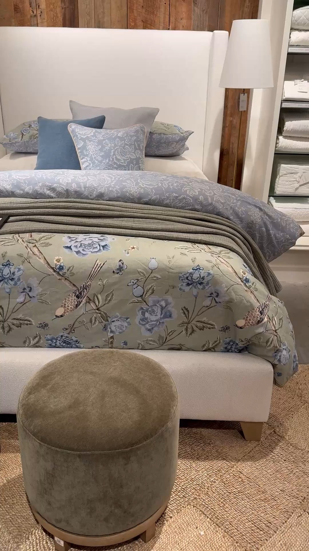 Beautiful bedding!  Bedroom decor, home decor

#LTKHome #LTKdayinmylife #LTKSeasonal