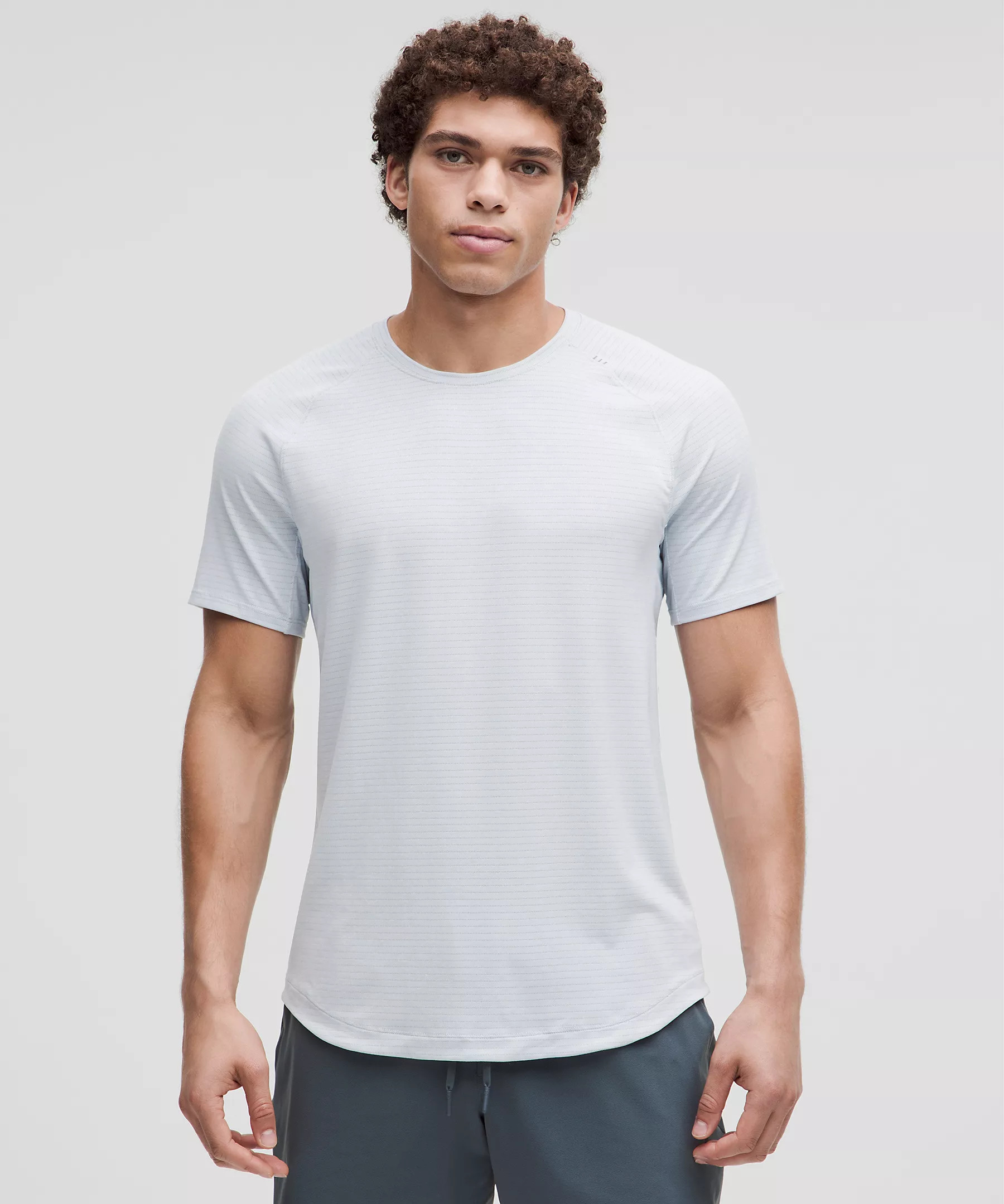 License to Train Short-Sleeve Shirt | Men's Short Sleeve Shirts & Tee's | lululemon | Lululemon (US)
