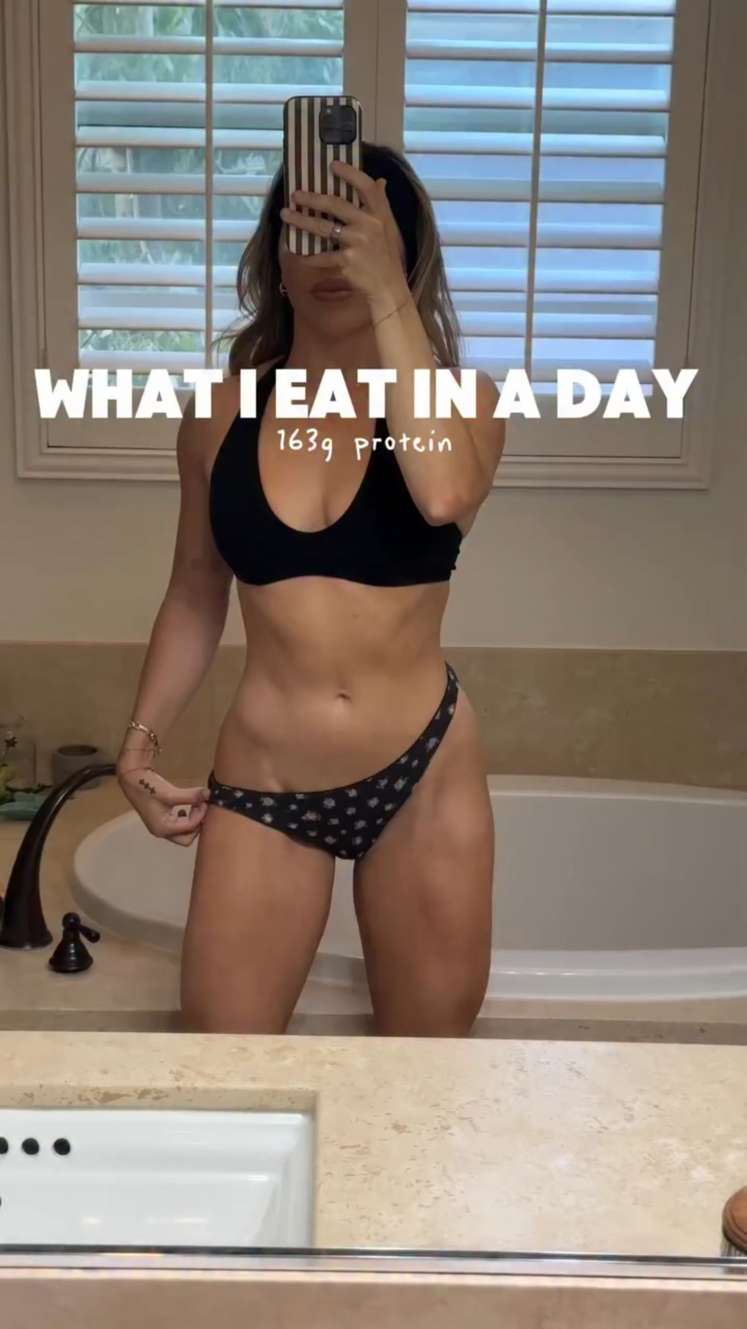 What I eat in a day! 🖤 Use code KKFIT to save on Oner Active.

#LTKfitnessgoals #LTKdayinmylife