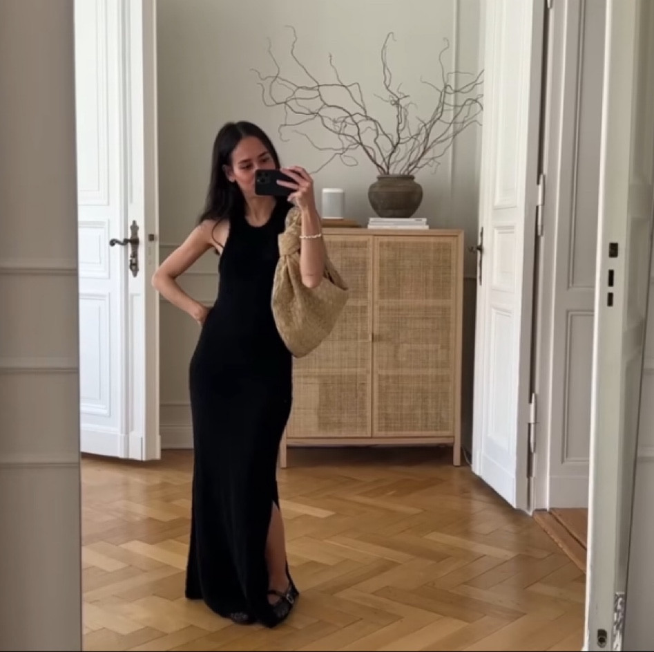 Black long dress🖤

#LTKeurope #LTKstyletip #LTKxNSale