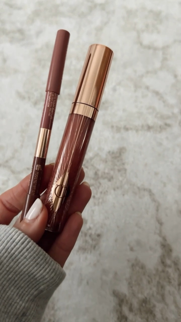 Absolutely love this new lip combo for fall! Wearing the shade medium in the lipliner and pillow talk medium in the gloss 
StylinByAylin, Aylin #nordstrom #beauty #makeup #lipcombo

#LTKBeauty #LTKGiftGuide #LTKHoliday