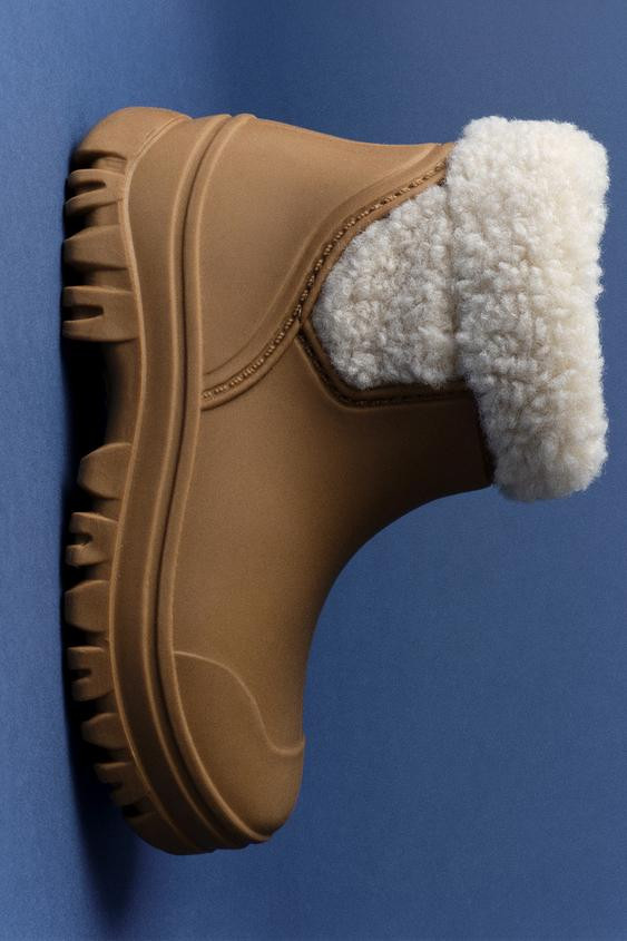 FAUX SHEARLING WELLIES | Zara UK