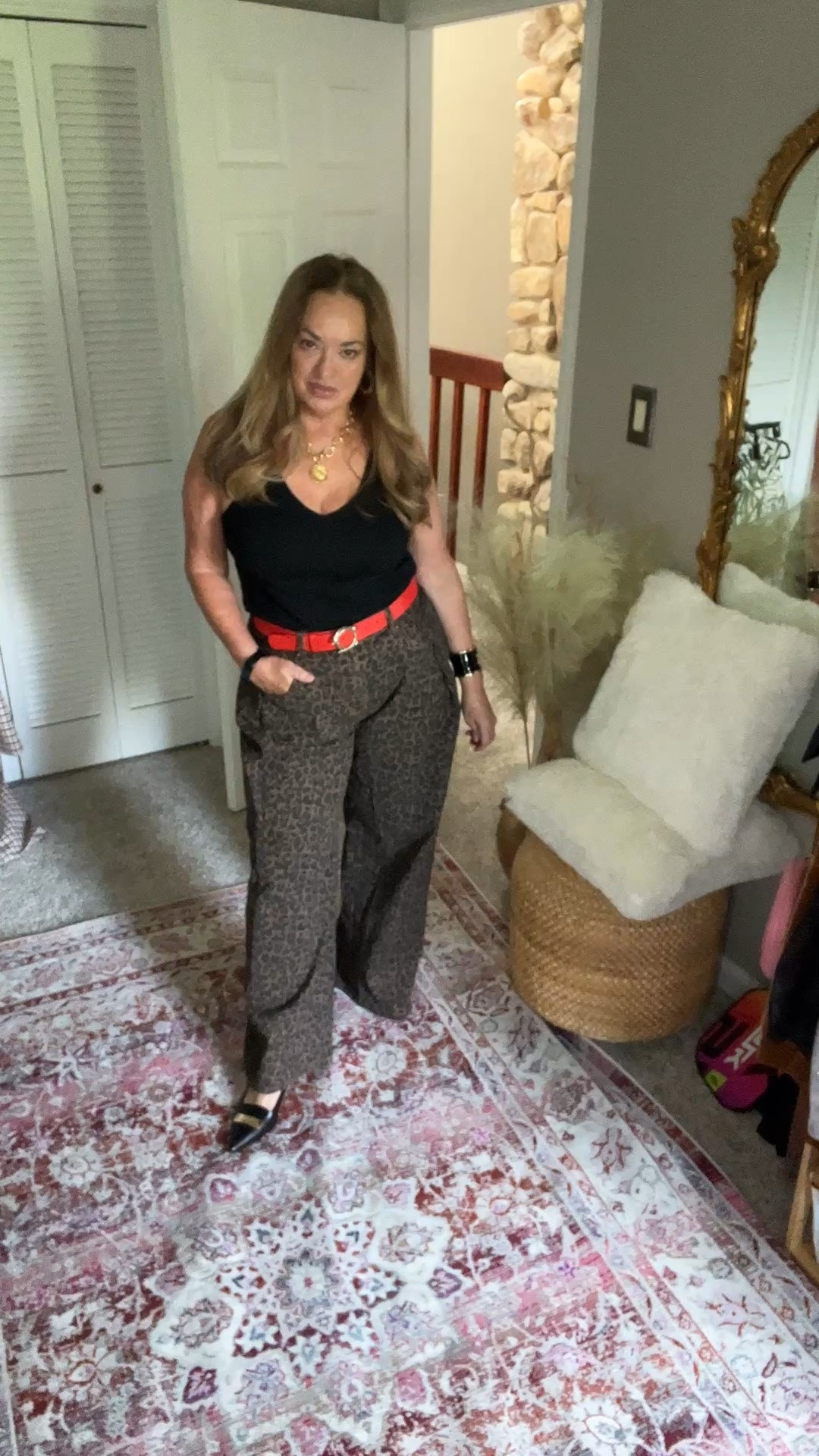 Leopard barrel denim for Fall!!
They will be super versatile in your Fall winter wardrobe but you can also style them for a late Summer.

Black tank
Red belt
Pointed toe Flats

#LTKdayinmylife #LTKgrwm #LTKWorkwear