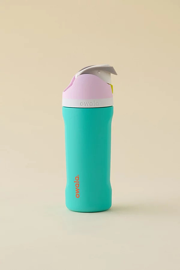Owala FreeSip 16 oz Water Bottle in Make Waves at Urban Outfitters | Urban Outfitters (US and RoW)