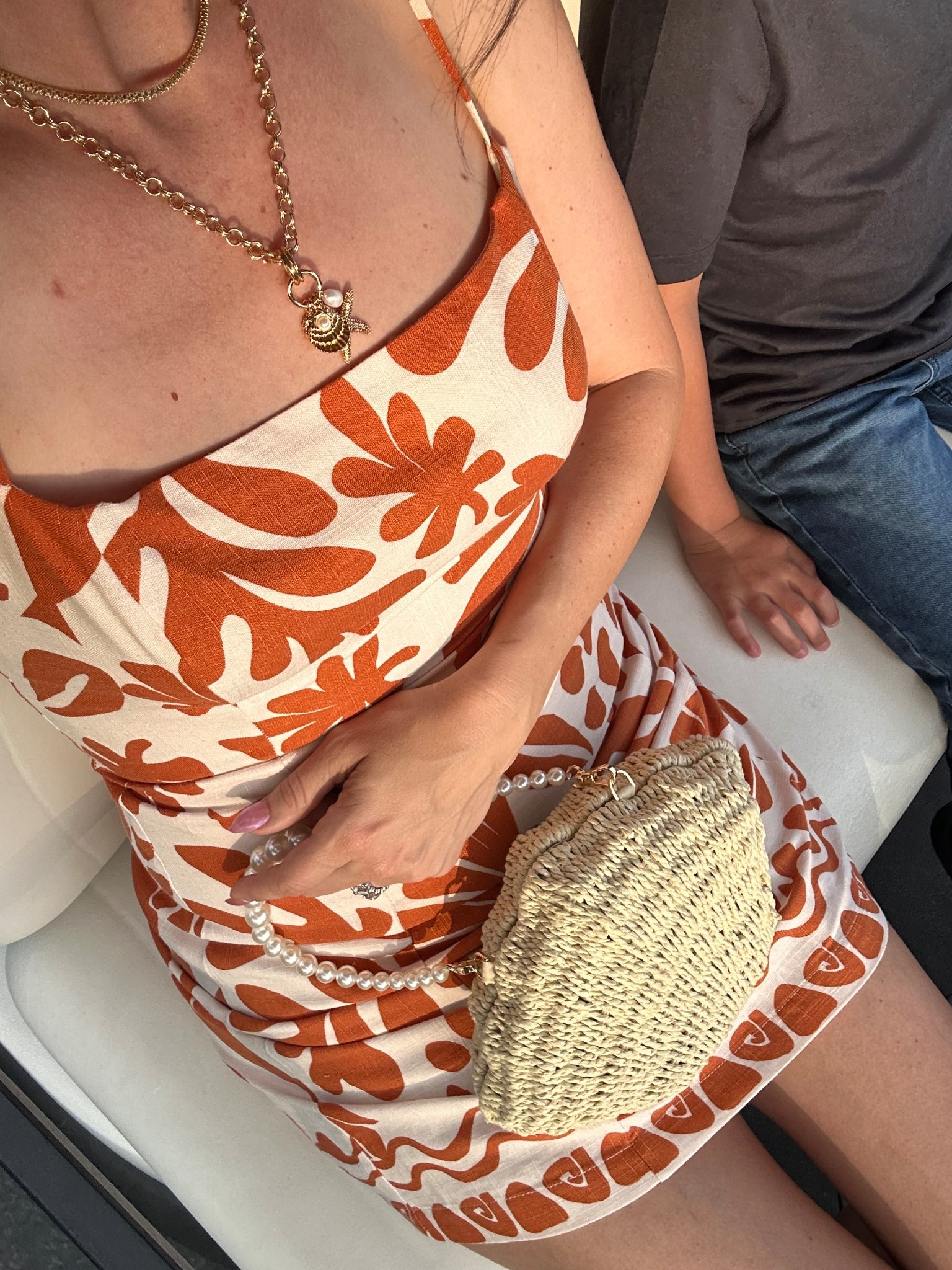 I have a small in the dress. The length is mid thigh on me at 5’9”. Perfect summer dress! Adjustable straps  