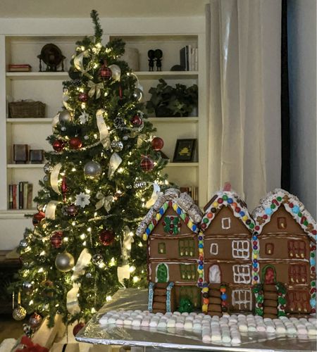 The gingerbread house has more city vibes this year  

#LTKfamily #LTKSeasonal #LTKHoliday
