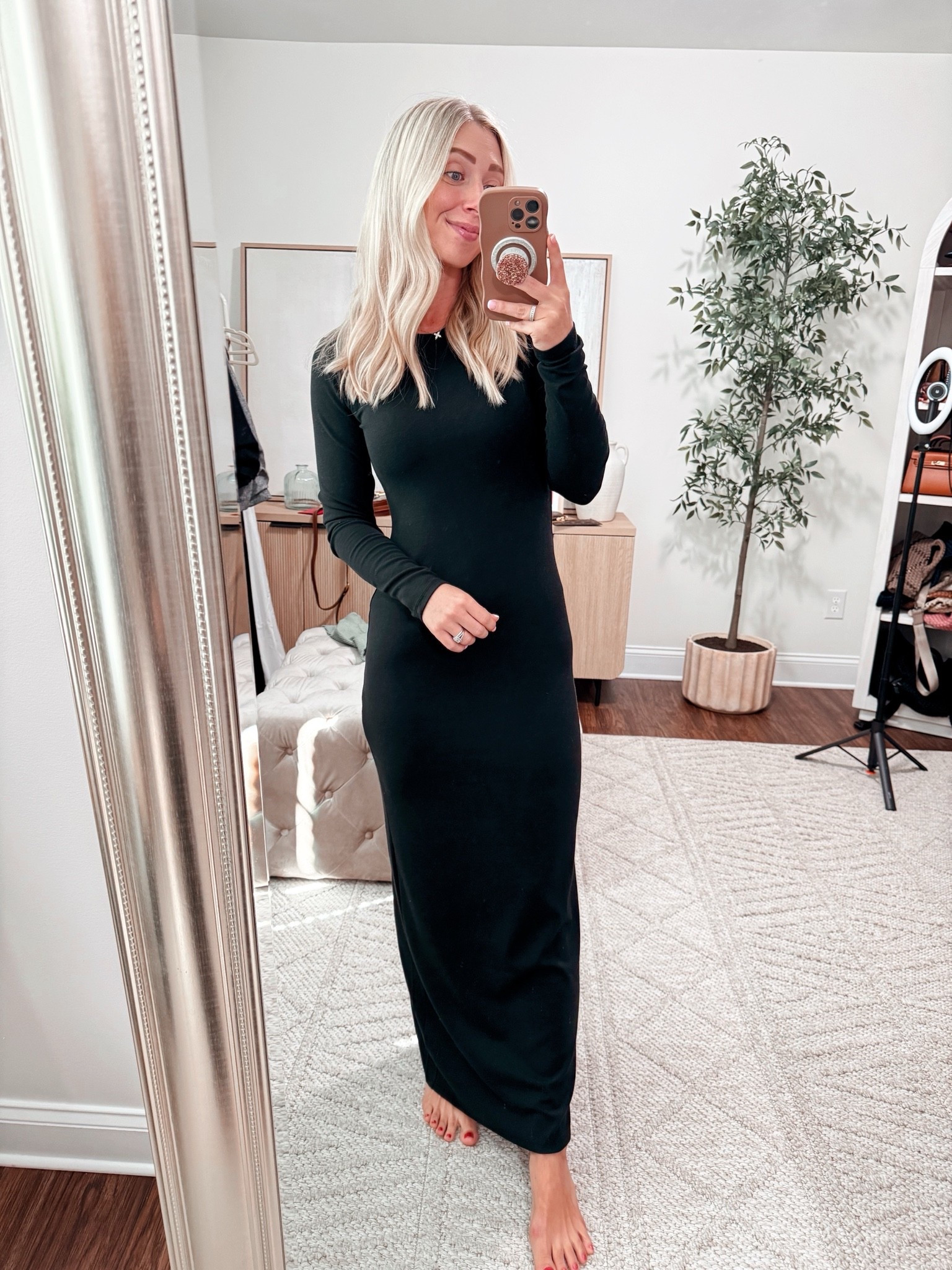 Great basic maxi dress for Fall/Winter to layer with! Wearing size small (5’4”)

Maxi dresses, quince

#LTKootd #LTKmomlife #LTKgrwm