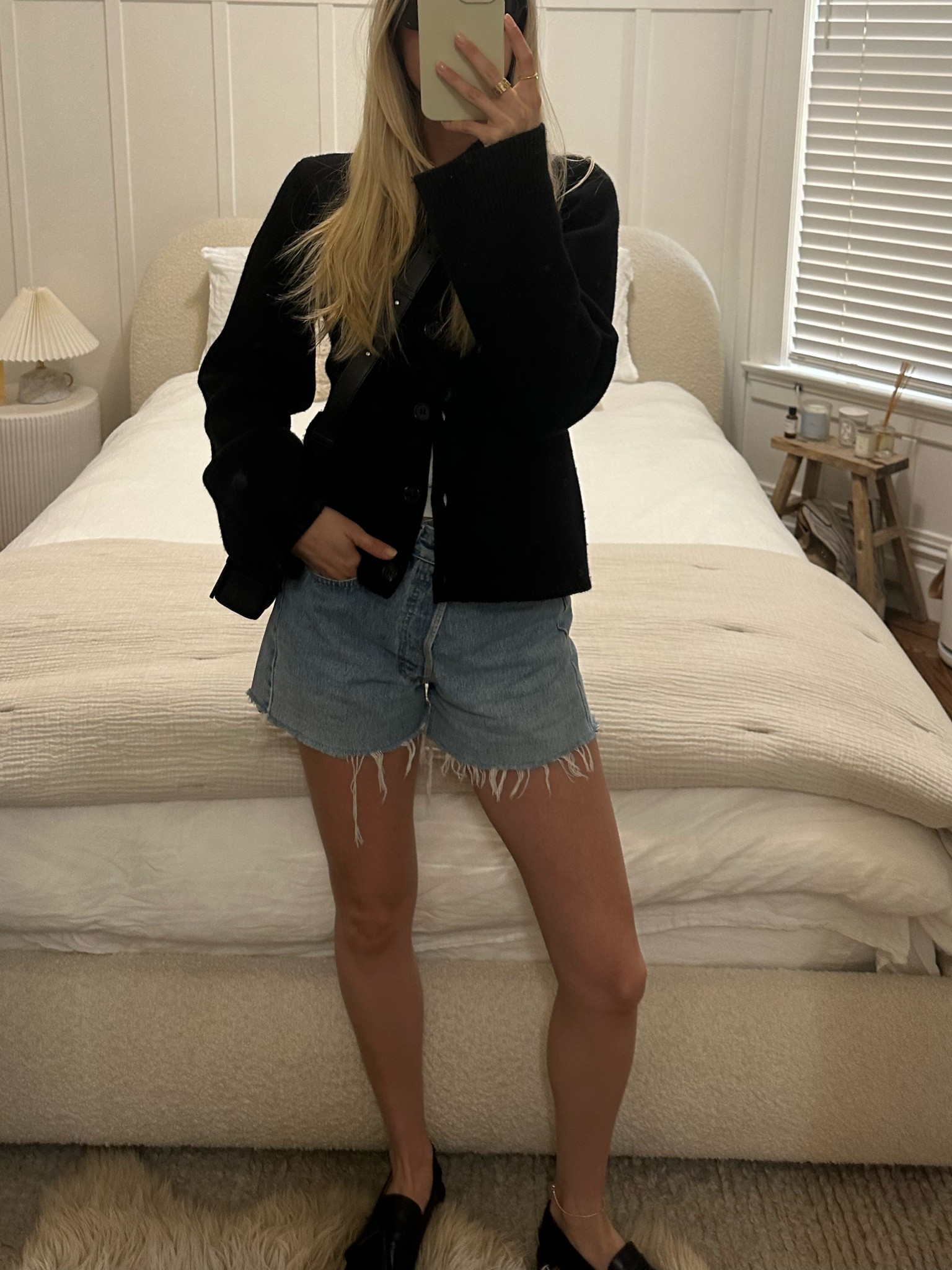 Casual outfit 

#LTKFind #LTKSeasonal #LTKGiftGuide