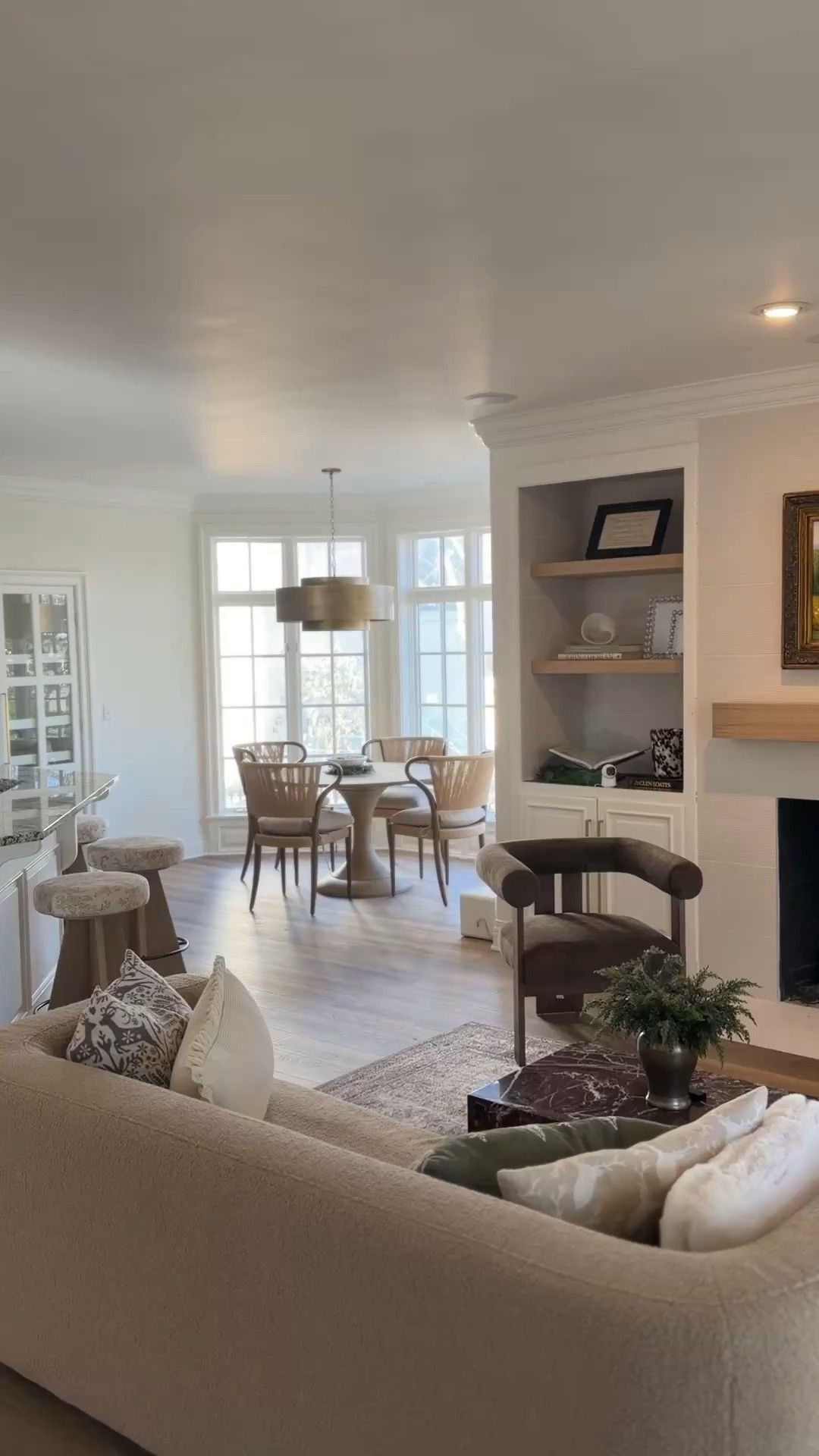 The guest house is coming together!!! Absolutely loving this space🤩

#LTKvlog #LTKmomlife #LTKHome