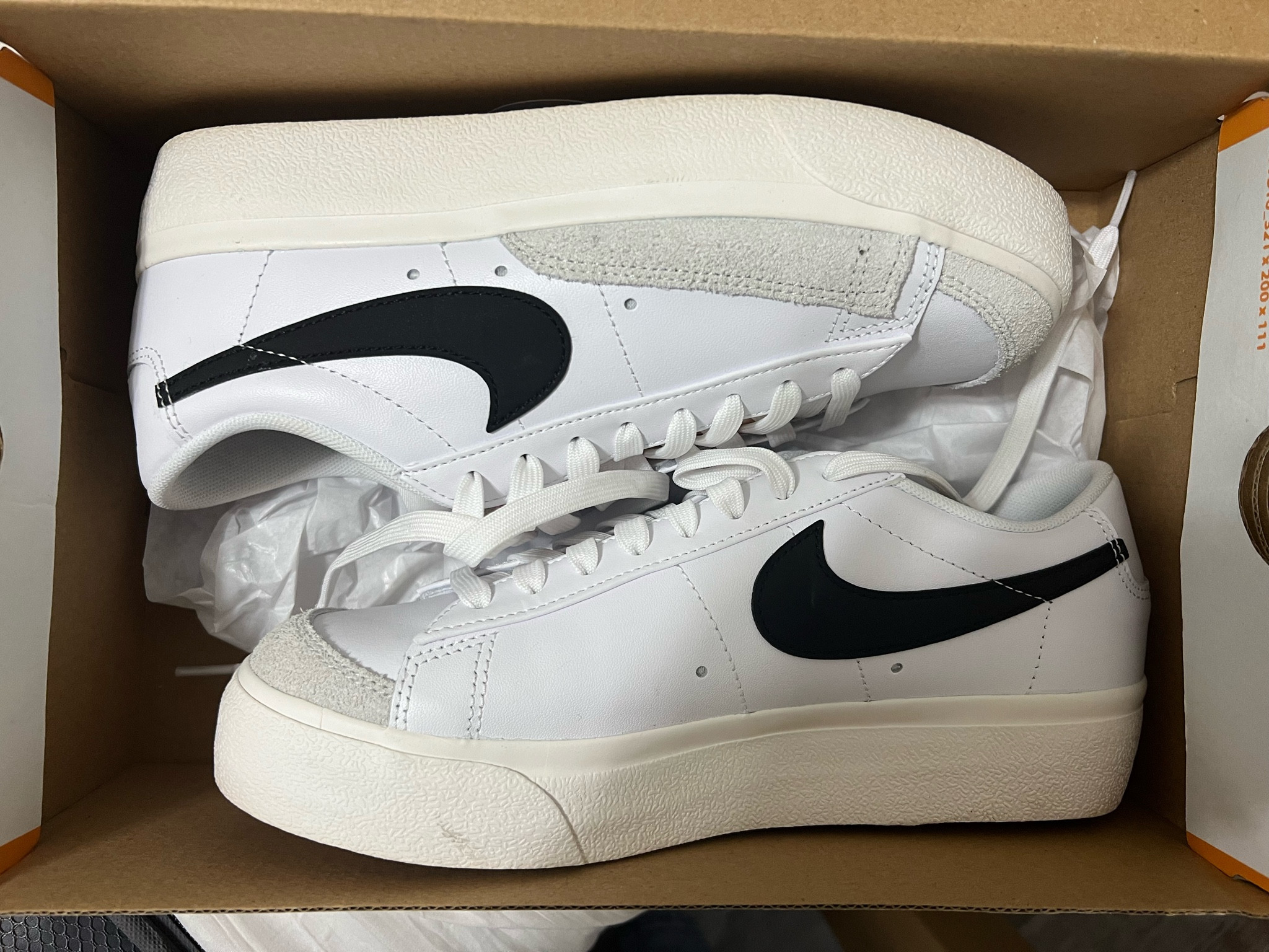 Platform nike blazers!!!

#LTKfit #LTKworkwear #LTKGiftGuide