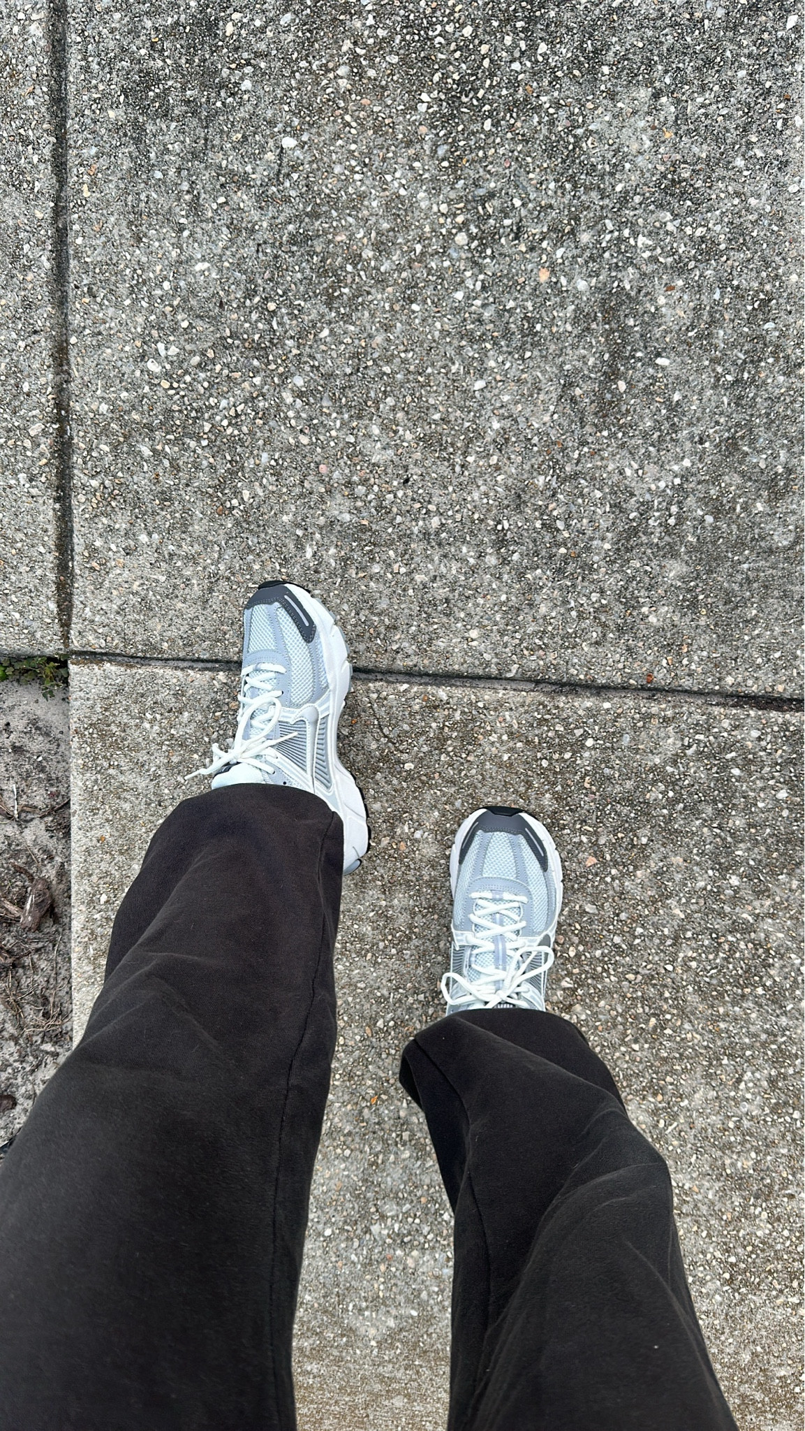 my new favorite shoes👟🤍👏🏽 

#LTKStyleTip #LTKBacktoSchool #LTKWorkwear