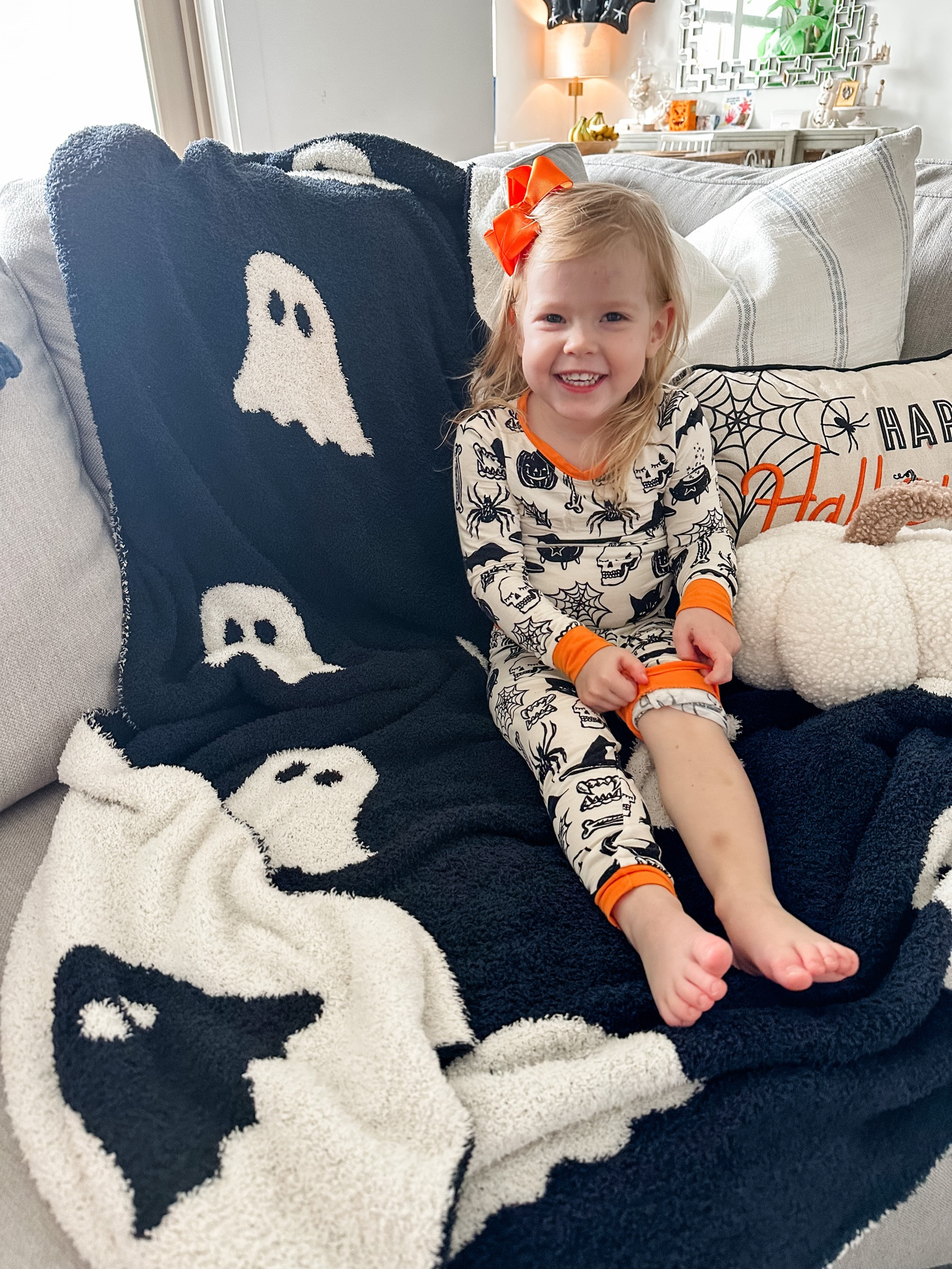 This Halloween throw blanket is on major sale!! 😍 It was $120, now it’s $44!! It’s the coziest blanket that the kids love! 👻 #halloweendecor

#LTKHalloween #LTKkids #LTKfindsunder50
