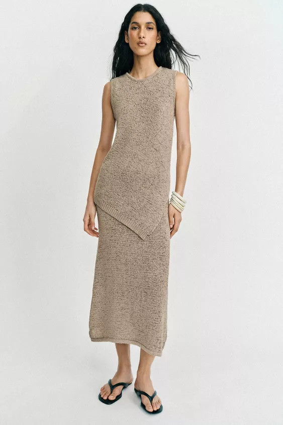 ASYMMETRIC KNIT TOP | Zara US