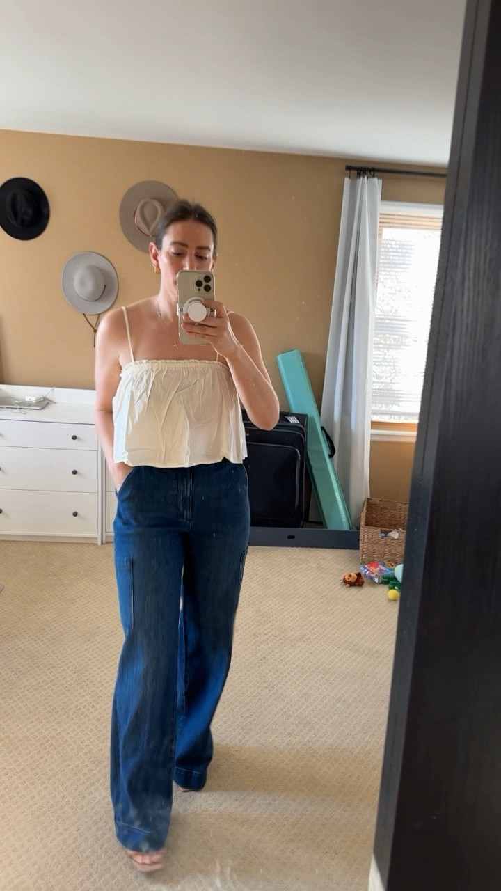 Spring Denim
.
Get ready for spring with on trend jeans: dark cargo denim! Here, I’m wearing Joes Jeans wide leg, subtle cargo pocket jeans. I paired it with a flowy ivory tank, which can be layered with a cardigan or sweater during chillier weather. 
.
Do you cargo? 

#LTKstyletip #LTKSeasonal