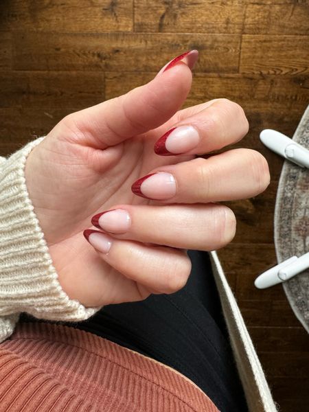 Glue on nails almond shape for Valentine’s Day from glamnetics! 

#LTKbeauty #LTKMostLoved #LTKstyletip