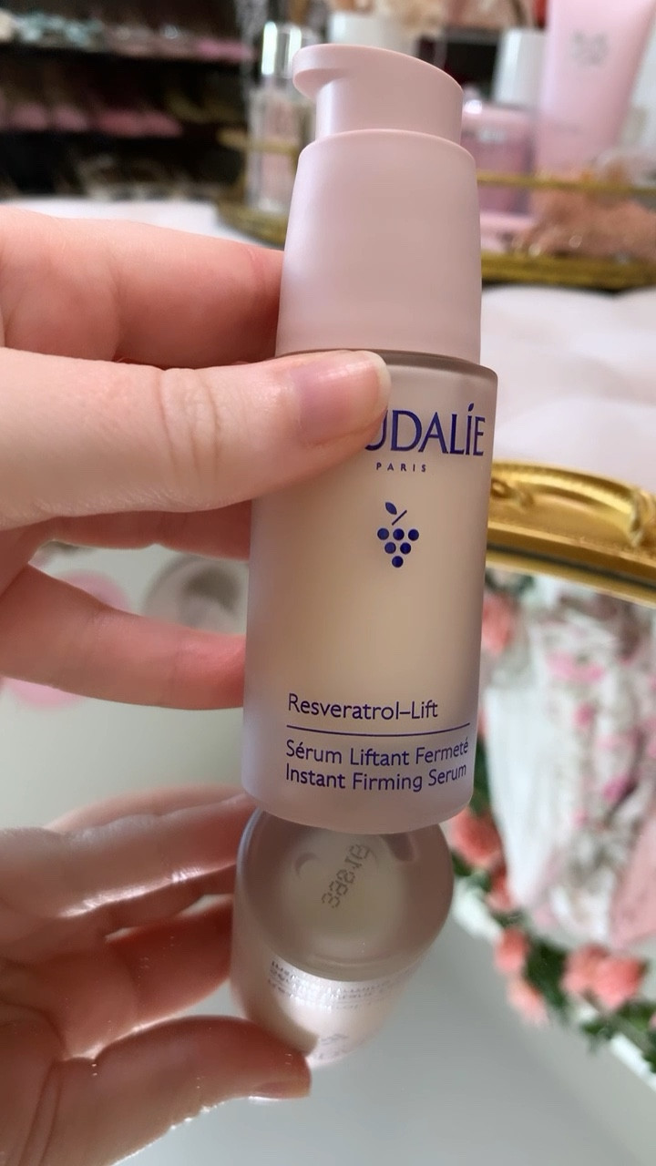 Caudalie serum review! 

#LTKVideo #LTKSeasonal #LTKbeauty