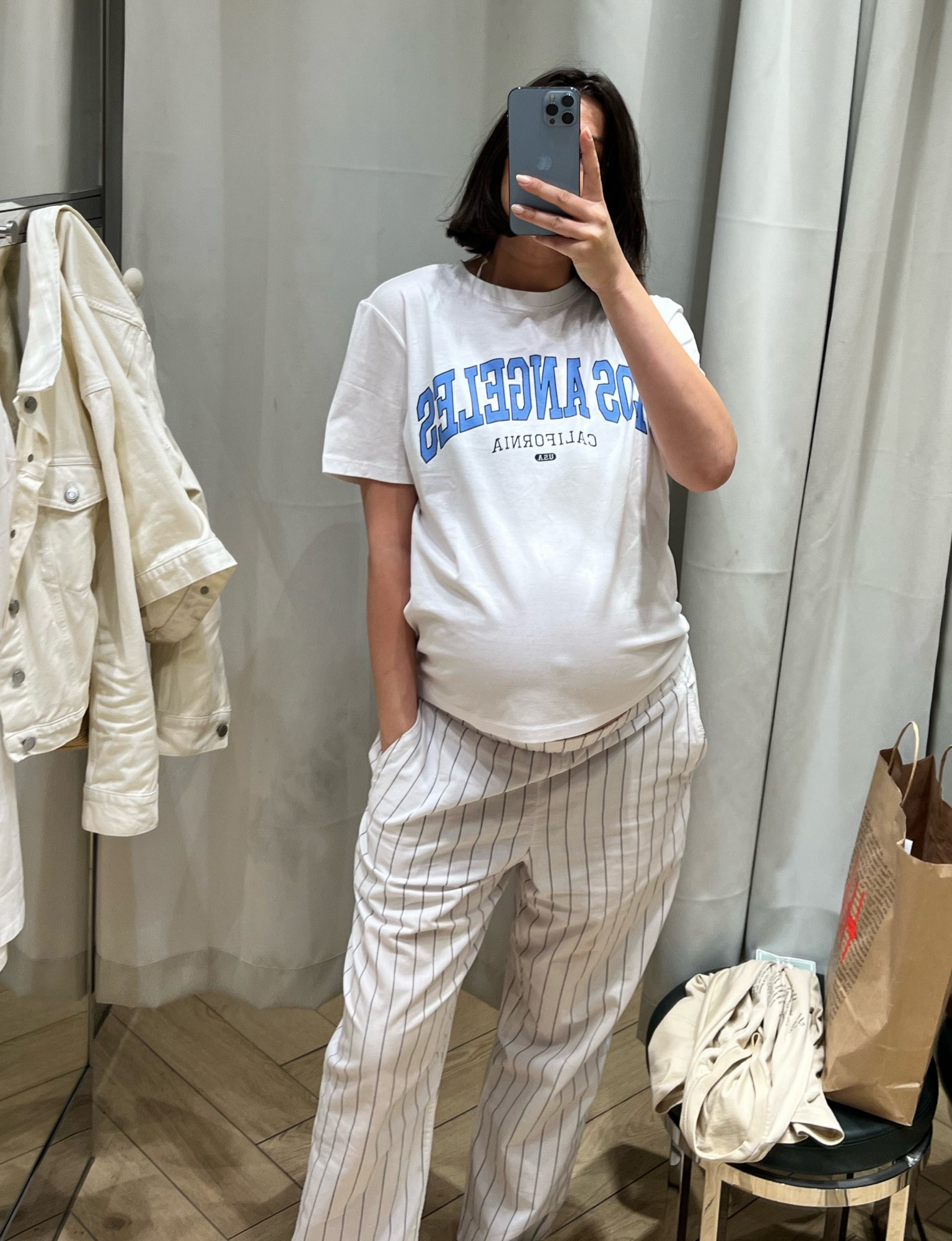 Los Angeles graphic t-shirt in size L

#LTKbump #LTKstyletip #LTKSeasonal