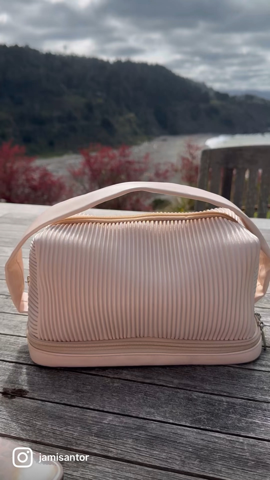 My travel makeup bag ! Love how the bottom has a spot for my makeup brushes! Amazon find 

#LTKFind #LTKunder50 #LTKtravel