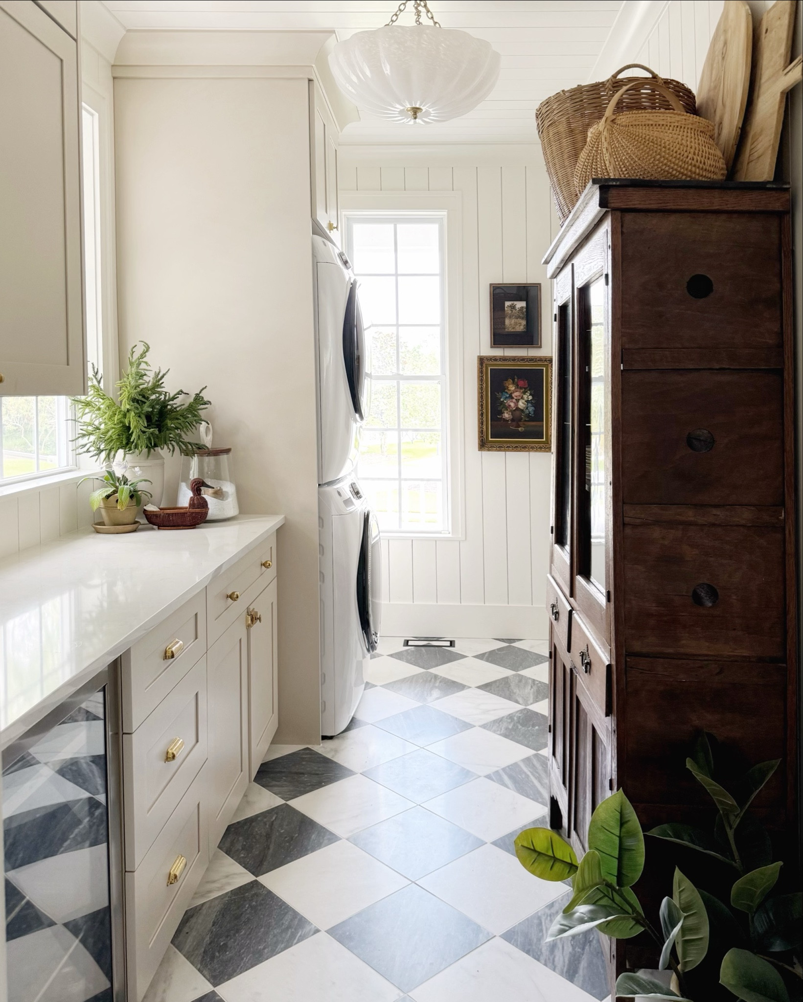 Christmas decor over the years at The Coastal Oak home! Soooo much of this is on sale right now! Norfolk pine is majorly discounted on Amazon, along with wooden mirror from Target and ceramic Christmas trees. So many good holiday decor finds discounted right now! 

Norfolk pine garland, velvet ribbon, ceramic Christmas trees, ceramic village house, Norfolk pine wreath

#LTKxPrimeDay #LTKHoliday #LTKSeasonal