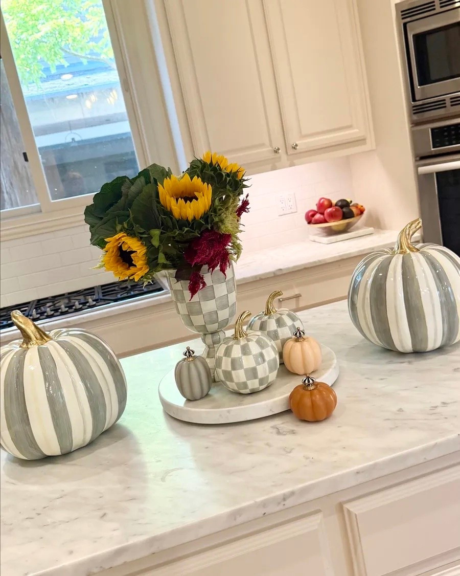 Cute fall decor on Amazon!

#LTKHome #LTKSeasonal