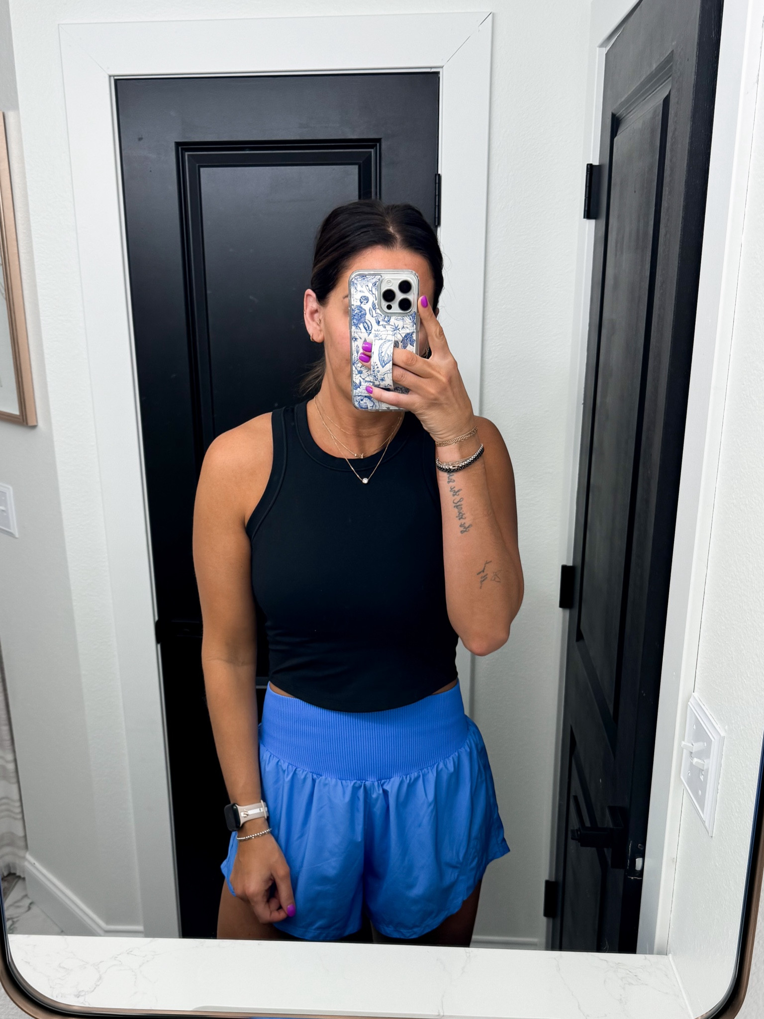Tank-medium
Shorts-medium
Sneakers-tts 8

#LTKActive #LTKfitness #LTKstyletip