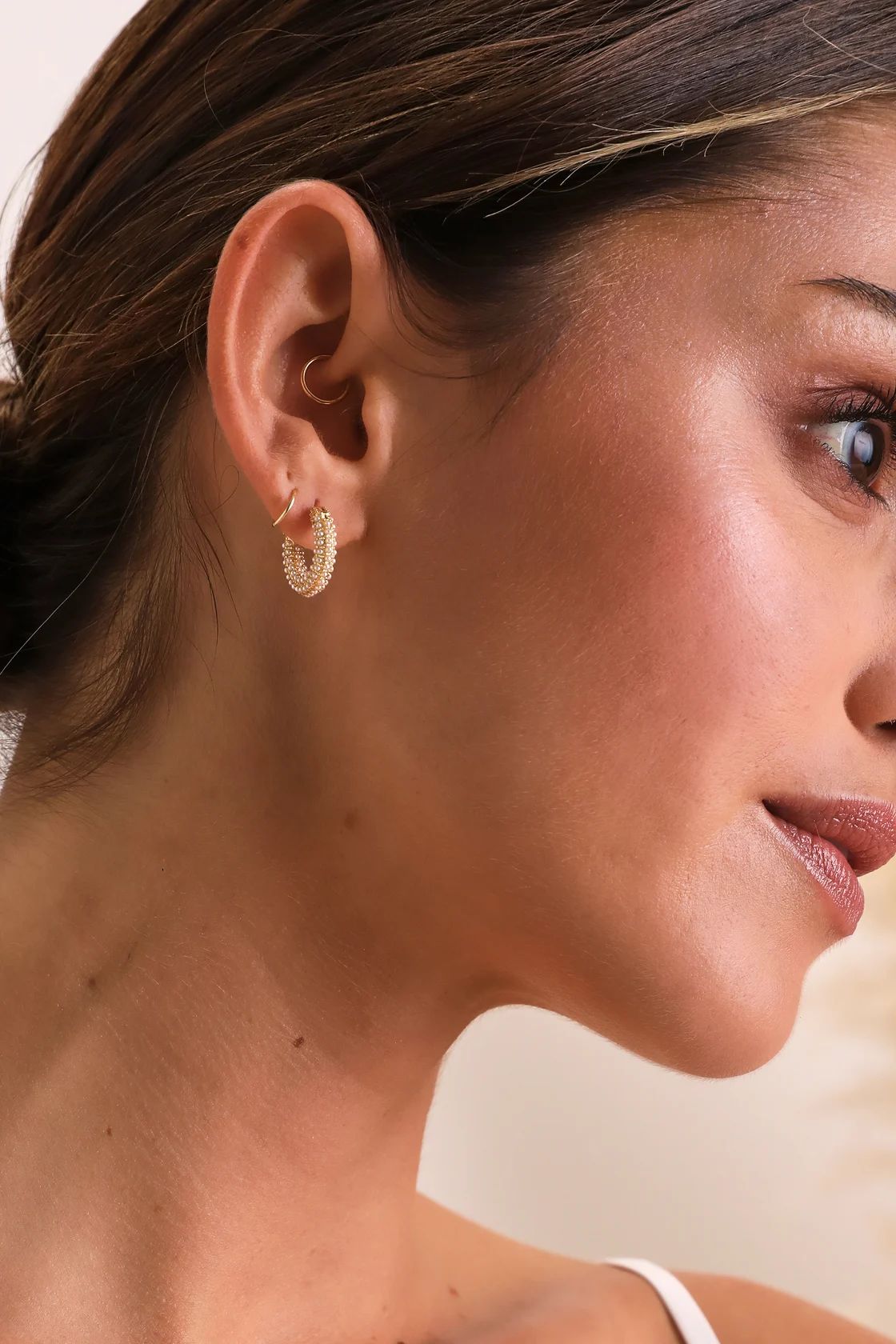 Amalfi 14KT Gold Pearl Pave Huggie Hoop Earrings | Lulus