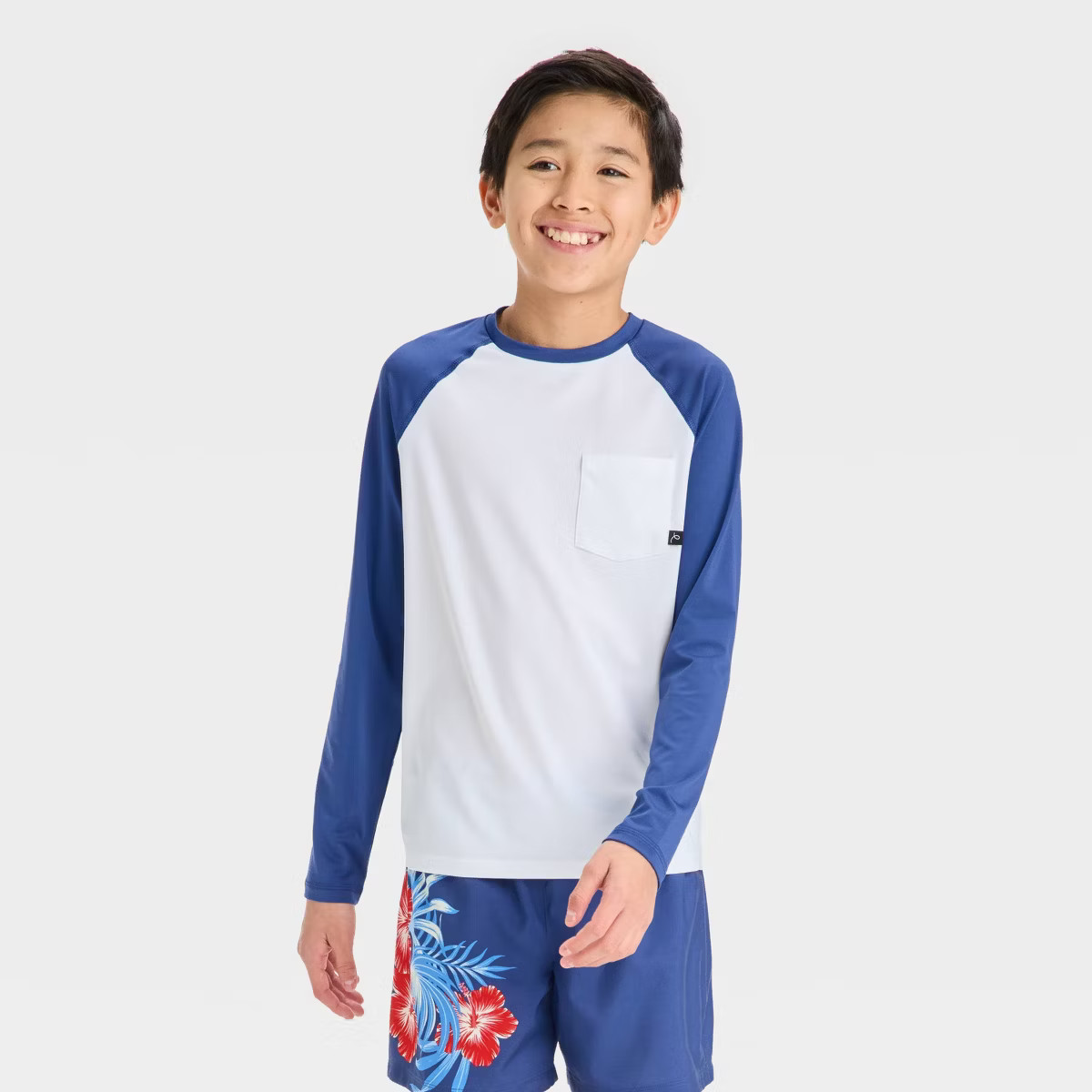 Boys' Solid Raglan Long Sleeve Rash Guard Top - art class™ Navy Blue | Target