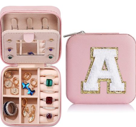 Jewelry case 
Amazon 

Gift guide
Gifts for her
Gift guide for her
#ltkgiftguide

#LTKfindsunder50
