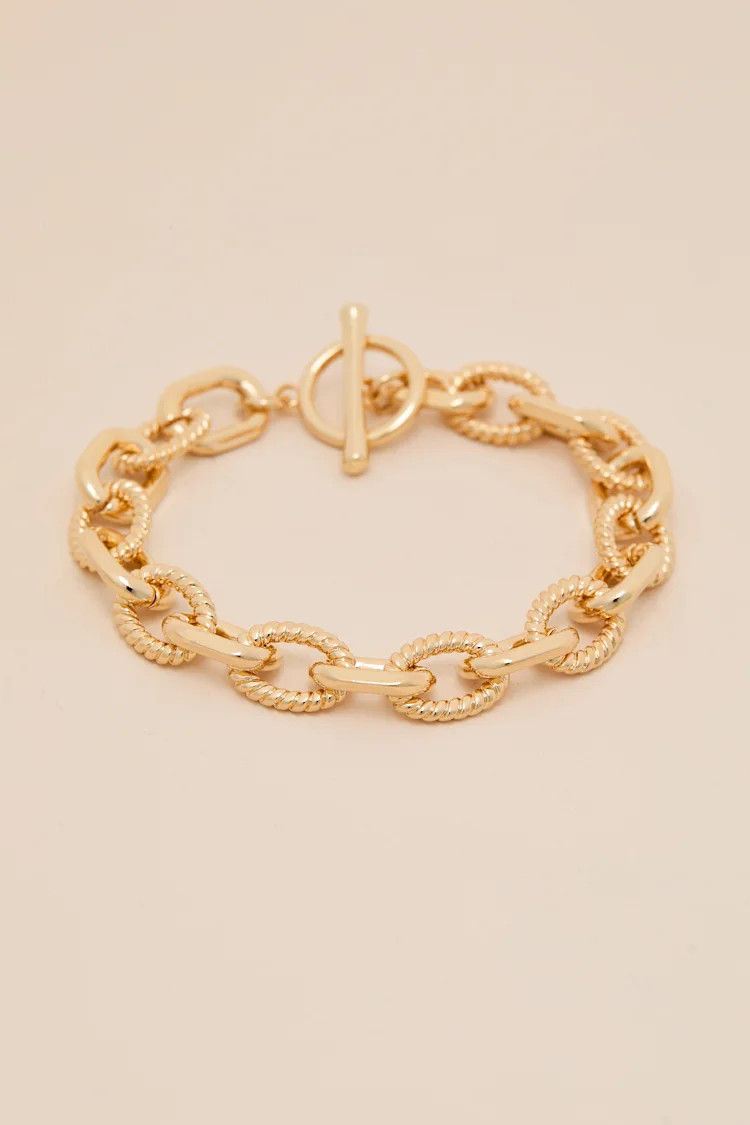 Karla Chain Link Toggle Bracelet | Lulus