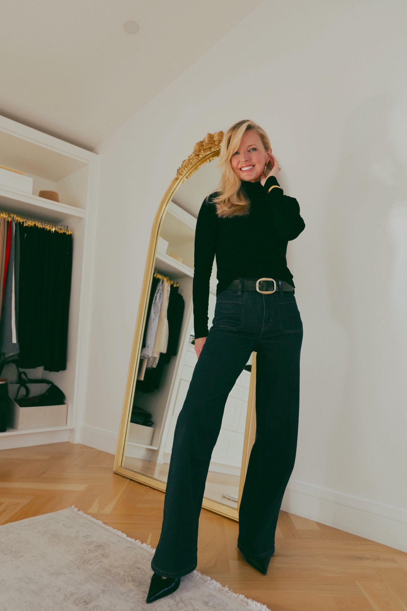 JEANS ON SALE!!! Run, don’t walk—this pair is one of my favorites this season…SO good!!! TTS. 

#LTKSaleAlert #LTKSeasonal