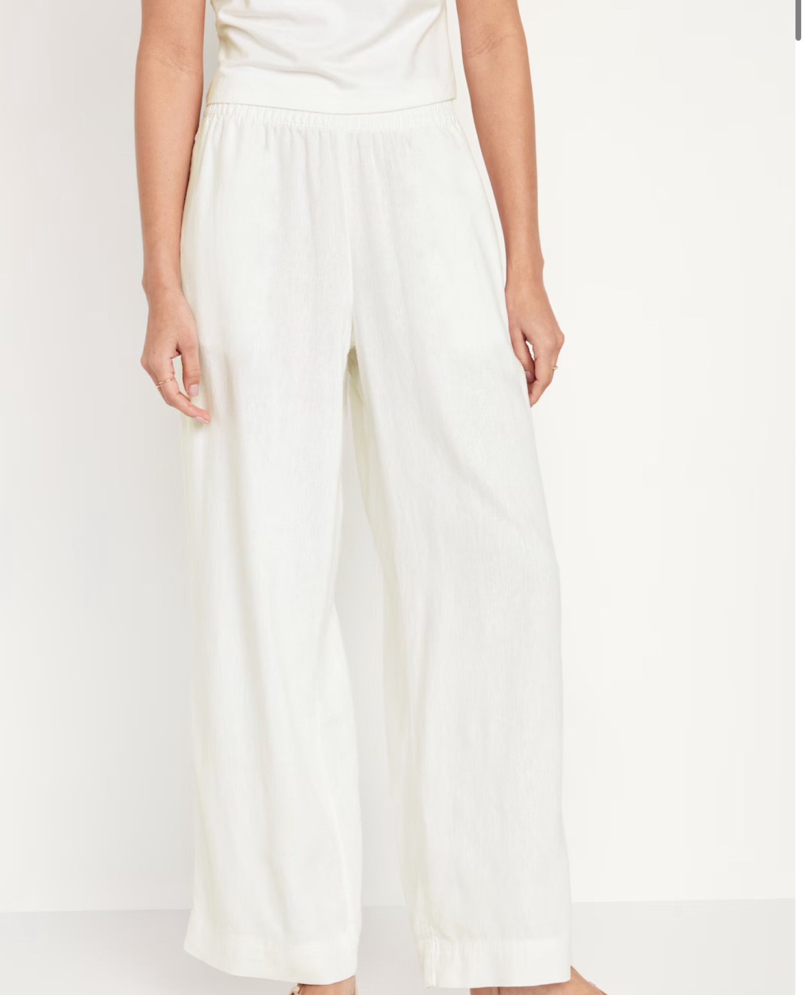 Perfect for spring summer and a baby bump

#LTKbump #LTKstyletip #LTKsalealert