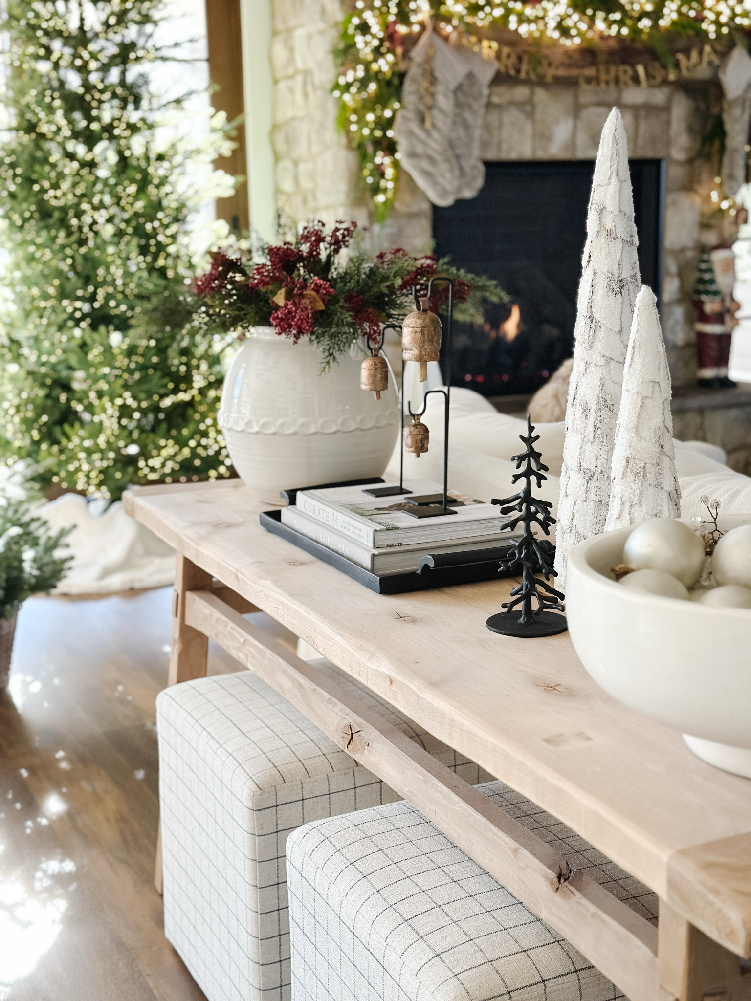 Holiday console table styling

#LTKHoliday #LTKHome #LTKVideo