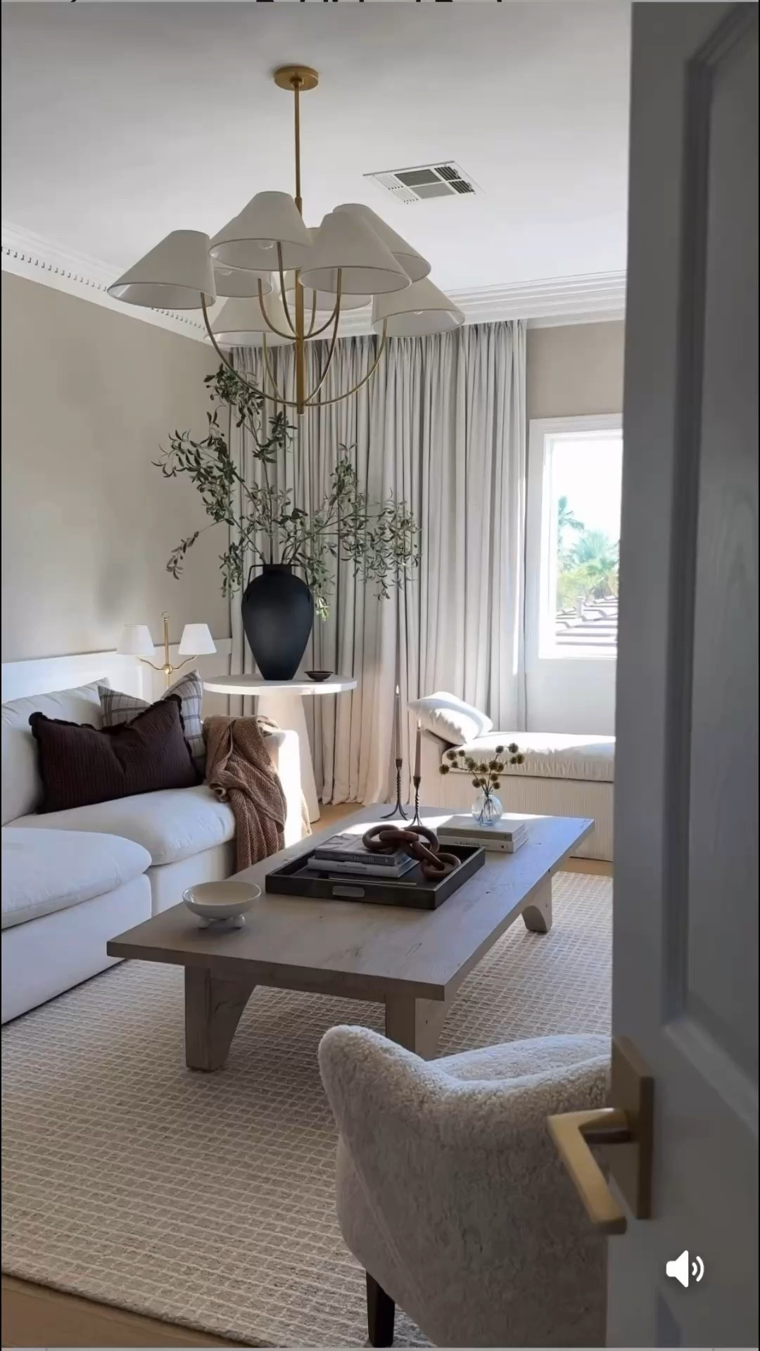 Living room

#LTKHome #LTKmomlife #LTKdayinmylife