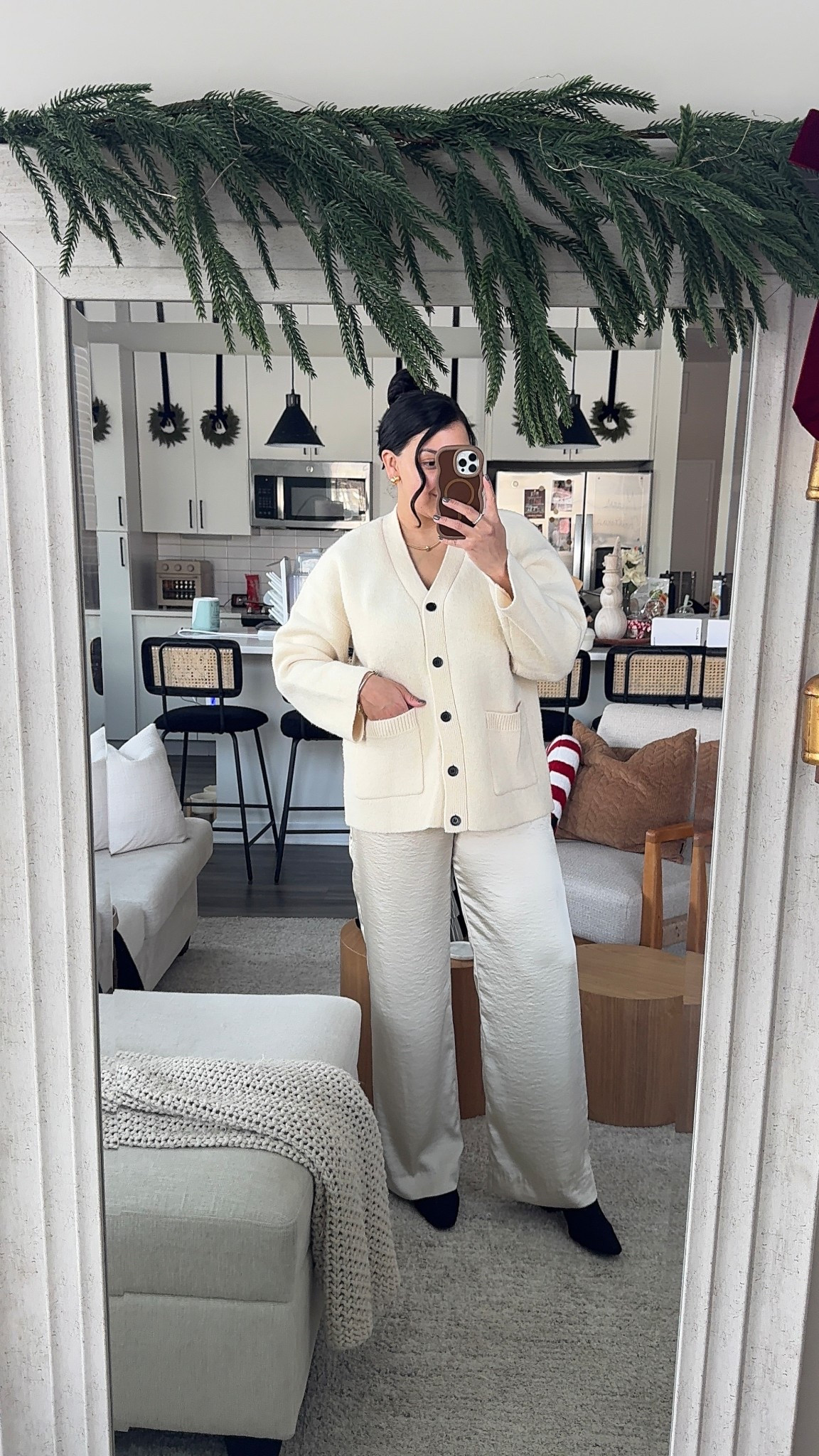 Sunday fit 🤍

#LTKootd #LTKHoliday #LTKgrwm