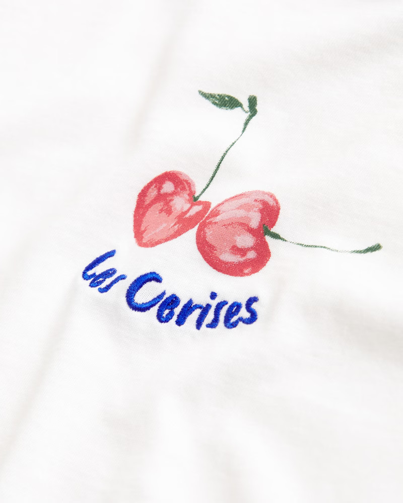Short-Sleeve Cherry Graphic Skimming Tee | Abercrombie & Fitch (US)