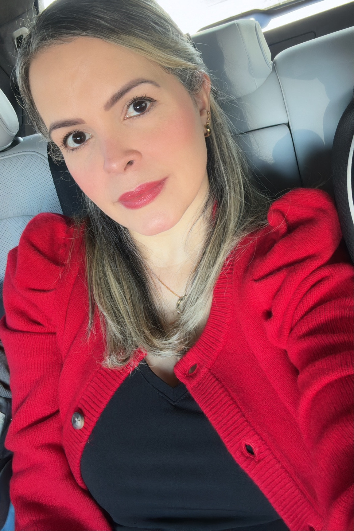 Ameeee este Cardigan! Lo tengo en Rojo y gris. 😍

Queda 1! Apúrense 😃

#LTKStyleTip #LTKBeauty #LTKActive