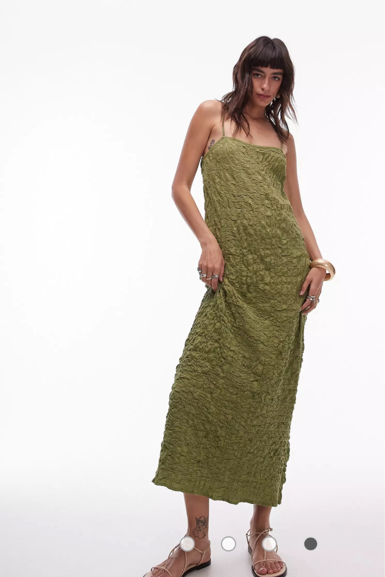 Great travel dress! Lightweight and doesn’t need to be ironed. 😁

Summer/dress/outfit/asos/topshop/vacation/travel style/maxi/midi

#LTKFindsUnder100 #LTKStyleTip #LTKSummerSales