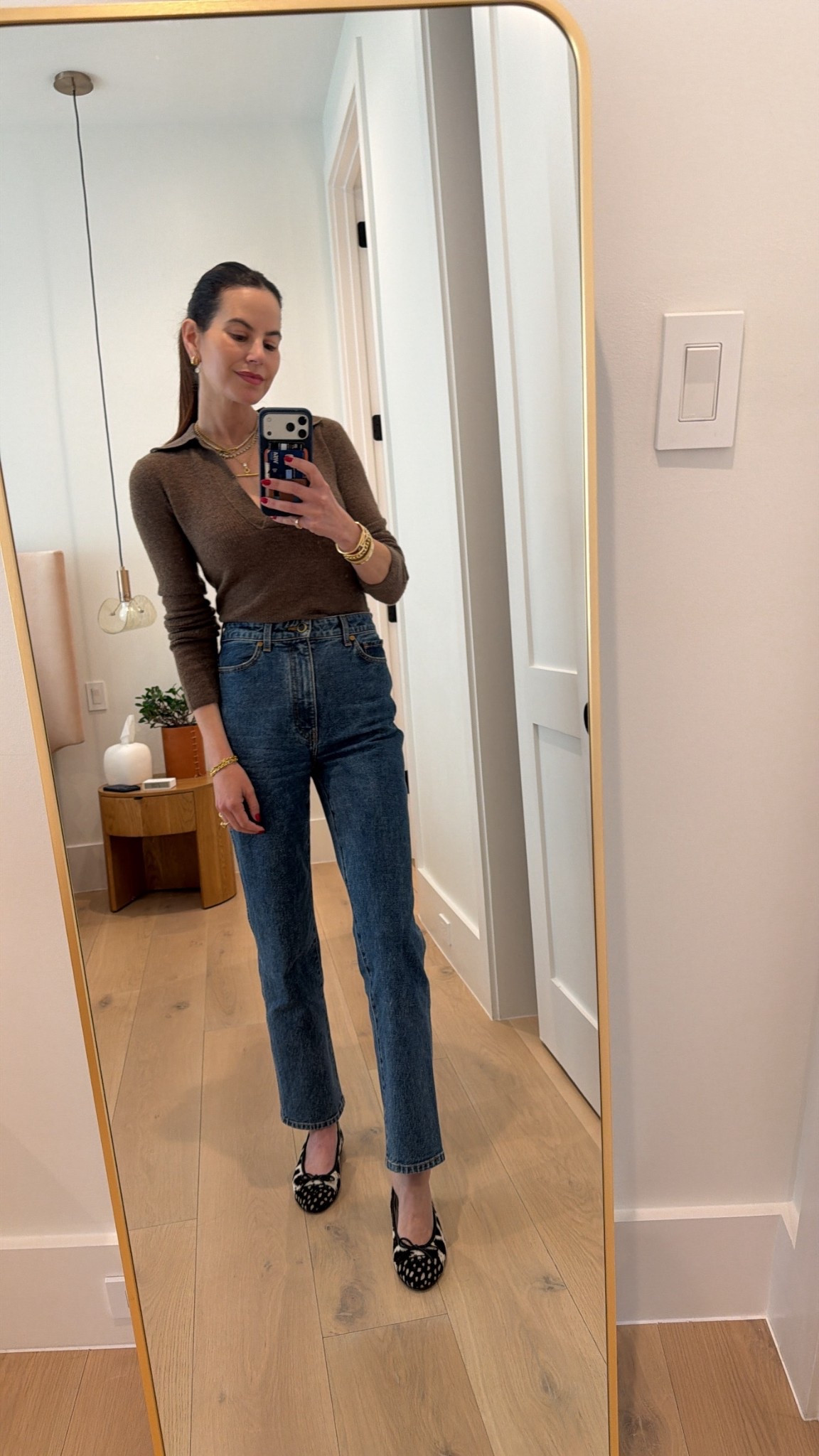 Wearing a small in this top 