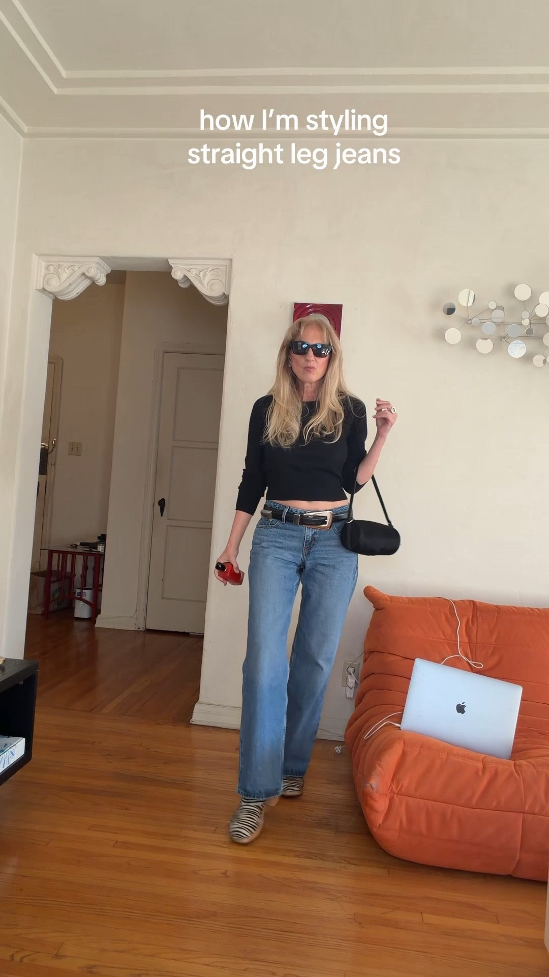 I could live in @Levi’s daily - here’s how I styled today with a @jcrew cashmere sweater, @khaite belt, @bananarepublic bag and fragrance of the day is @Giorgio Armani Beauty 

#LTKBeauty #LTKgrwm #LTKootd