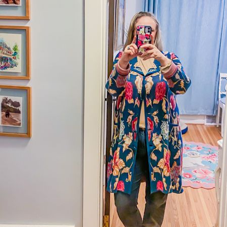 Today’s look to wear to a design client meeting. Casual Friday. This sweater is out of stock so I linked similar ones in my LTK shop. 

Long cardigan | Floral cardigan | Teal sweater| Duster cardigan | Gift for her | Work sweater | Sweater Weather | Plus size sweater 

#LTKcurves #LTKSeasonal #LTKworkwear