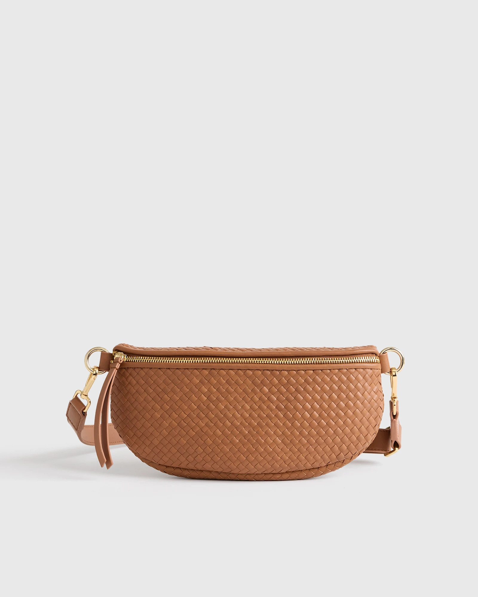 Quince | Women's Italian Leather Handwoven Sling Bag in Black | Quince