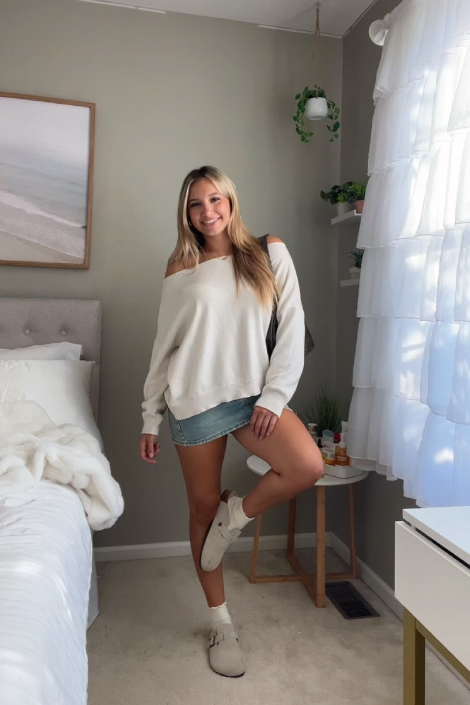 pacsun mini skirt link!! i got size 26 