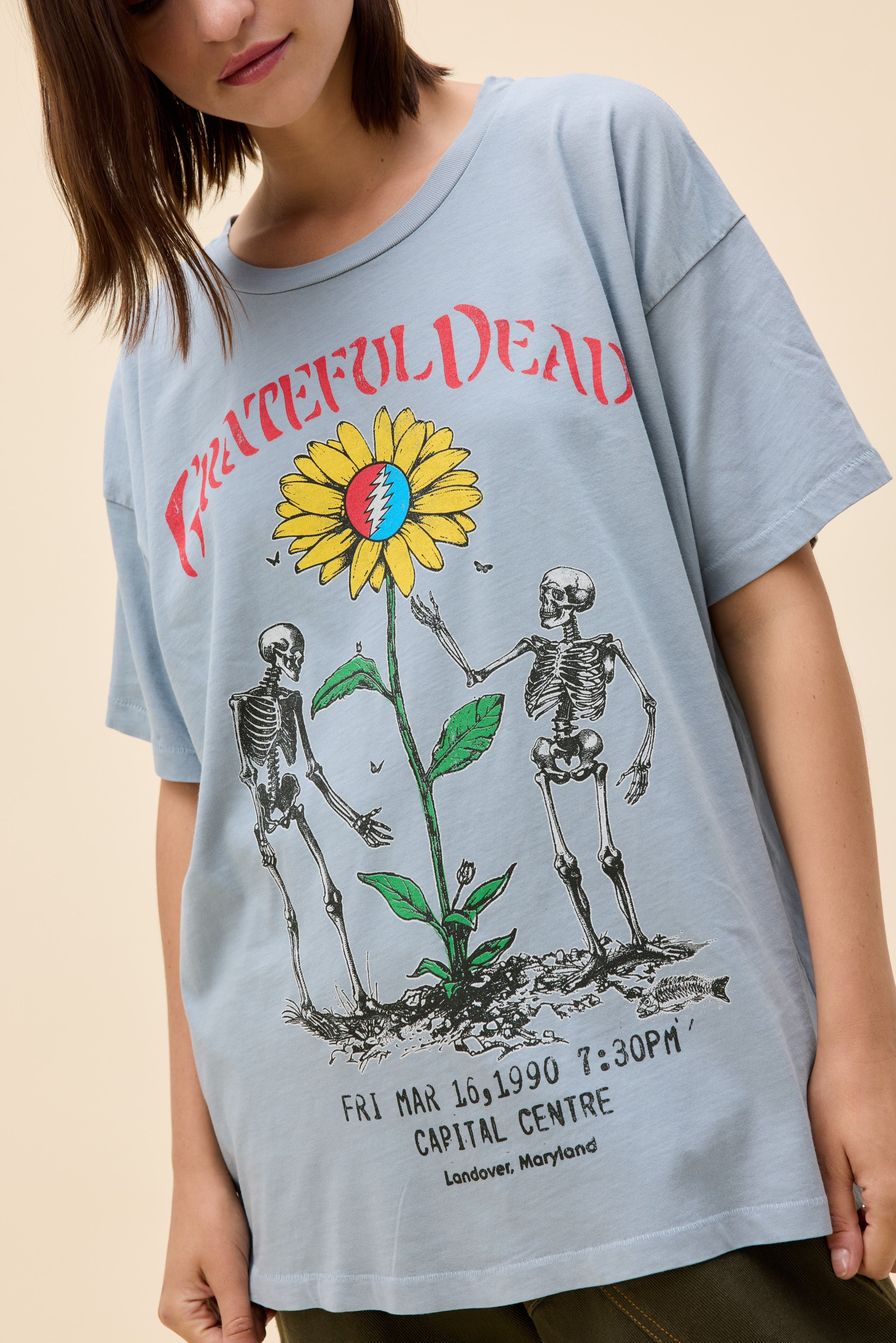 Grateful Dead Daisy Merch Tee | Daydreamer